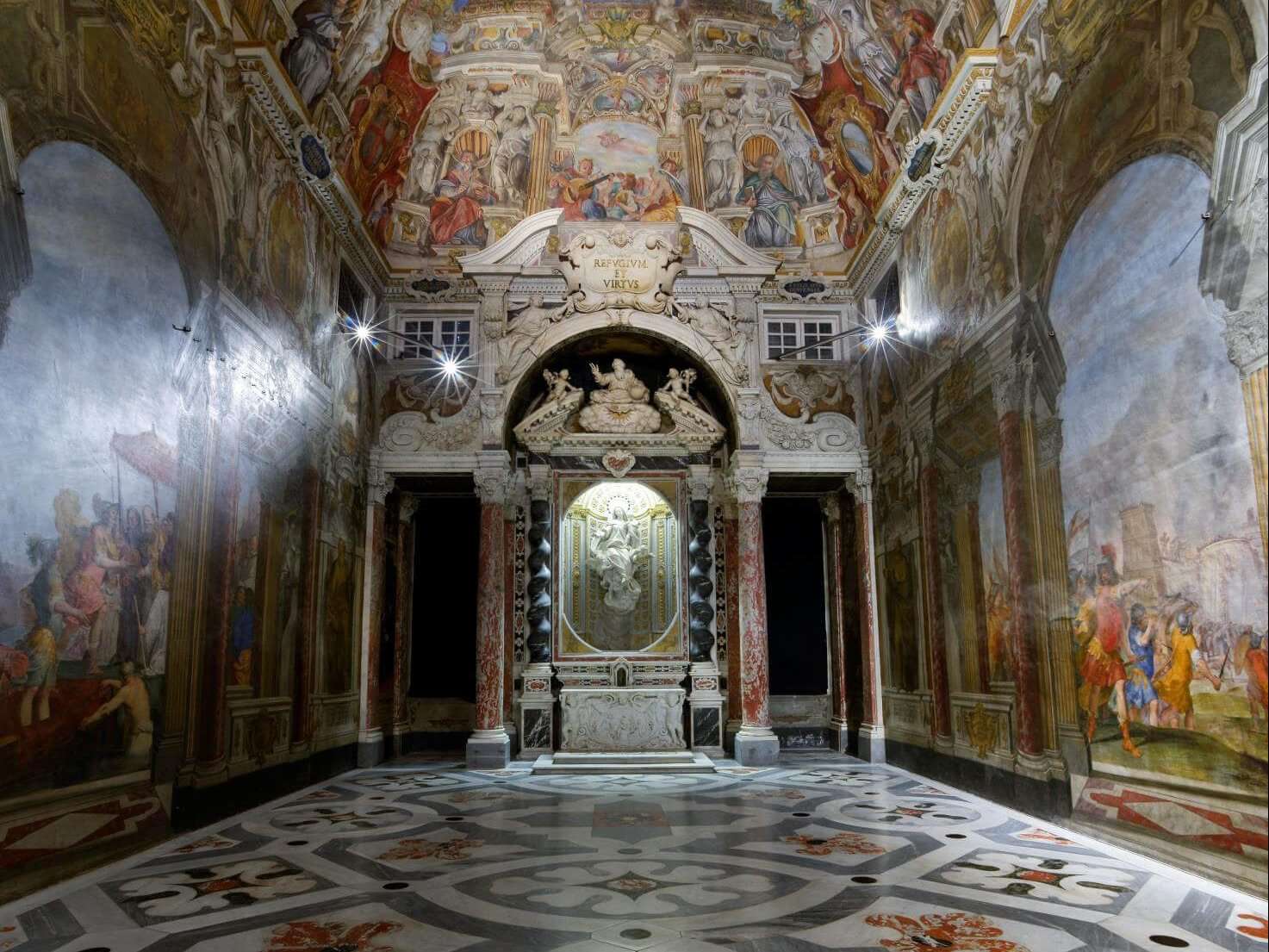 Volotea_Palazzo_Ducale_Cappella_Dogale (1)