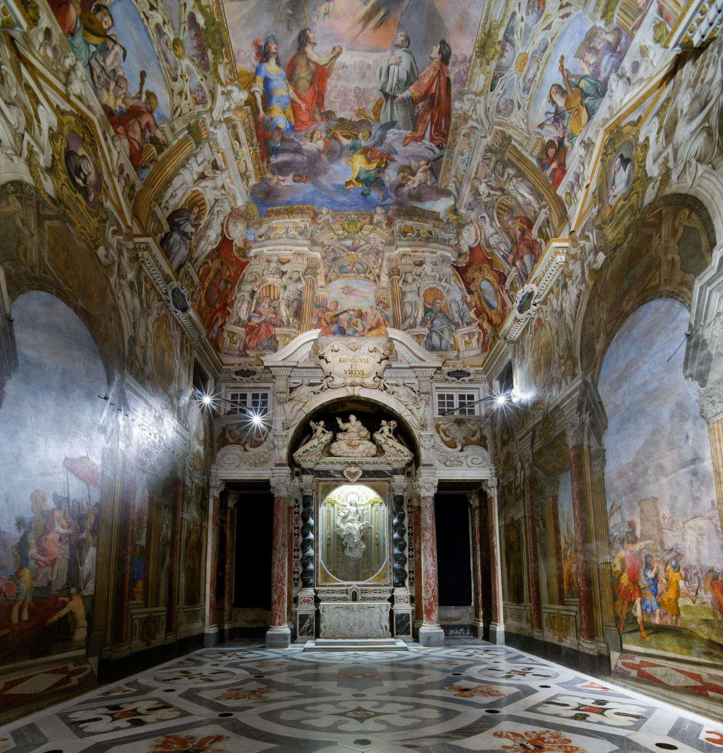 Volotea_Palazzo_Ducale_Cappella_Dogale (1)