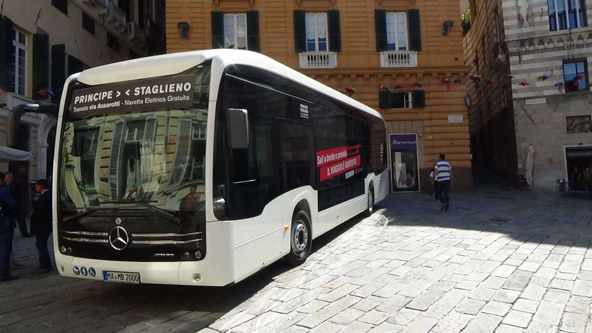bus elettrico eCitaro amt