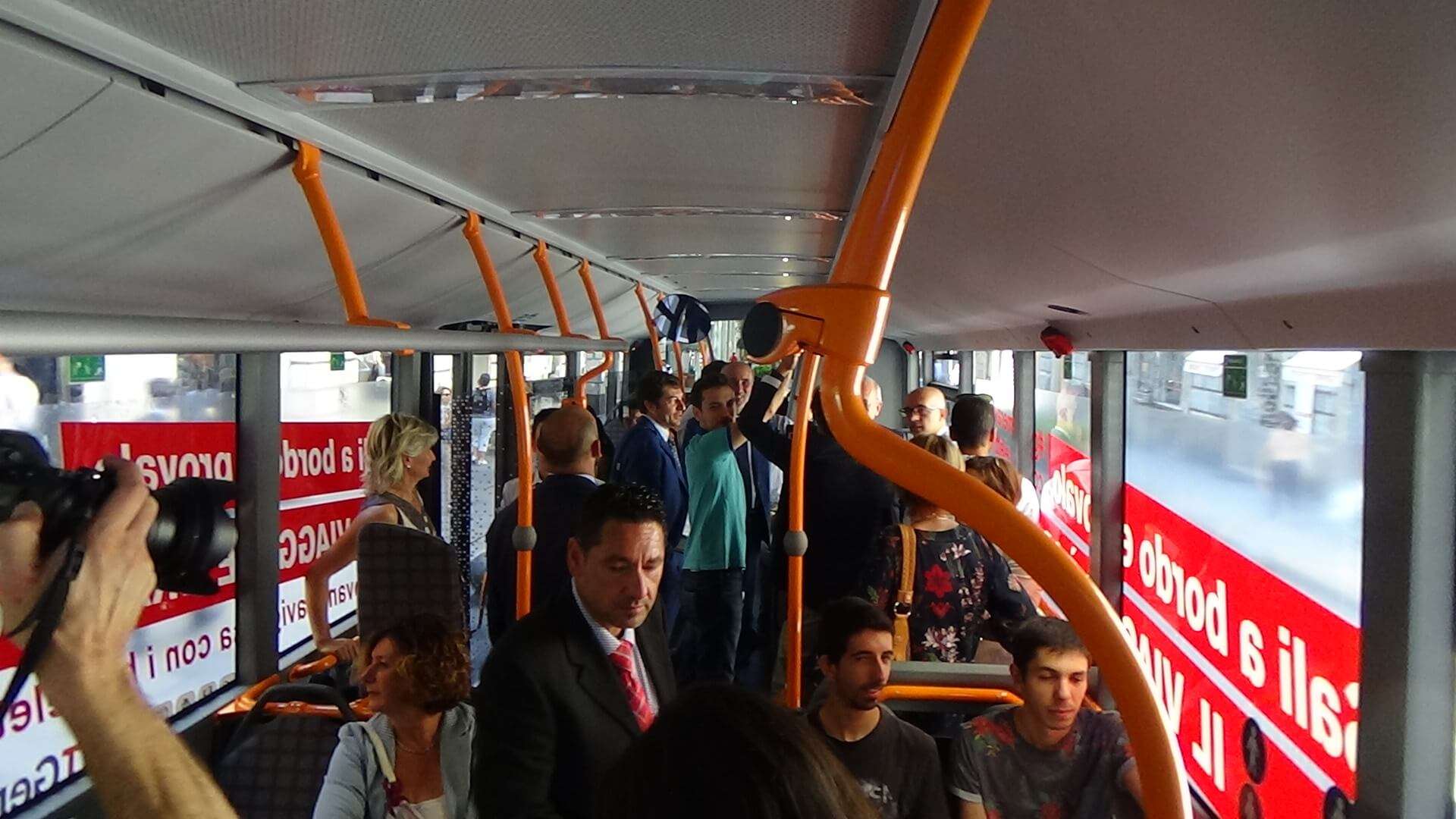 bus amt interno autobus