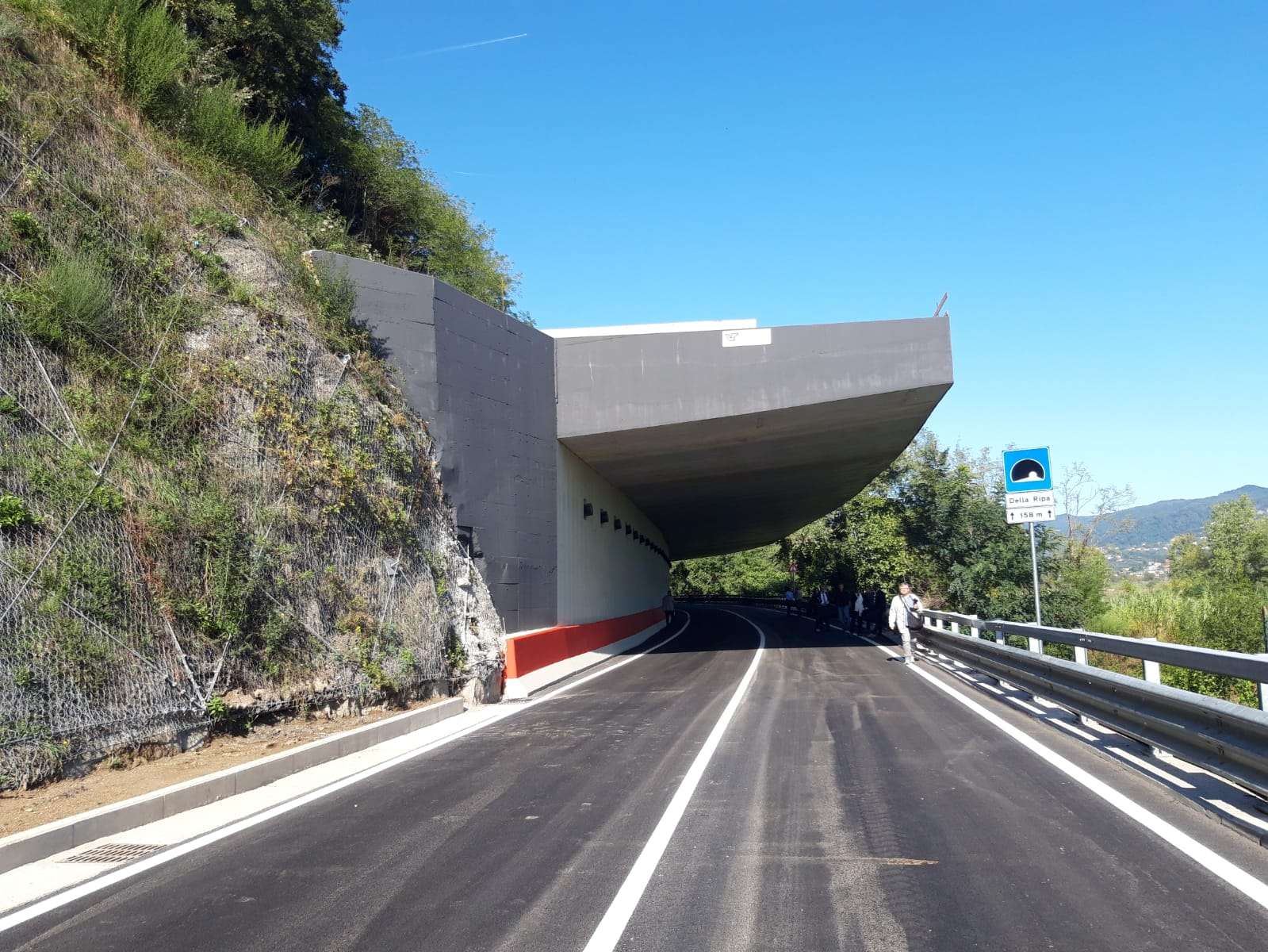 Strada della Ripa Vezzano