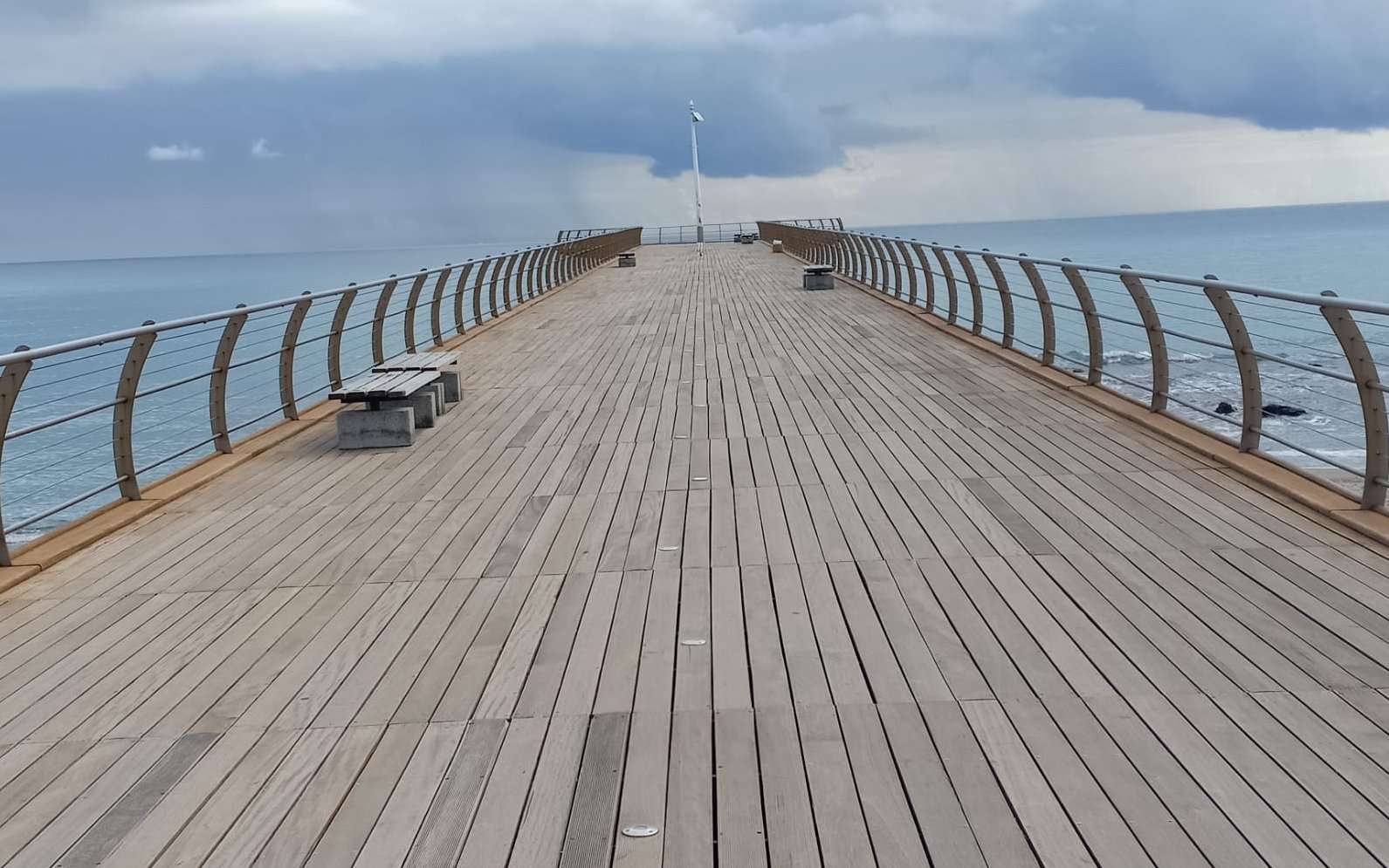 ceriale pontile carlo camino
