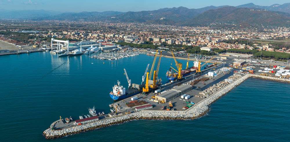 porto marina di carrara