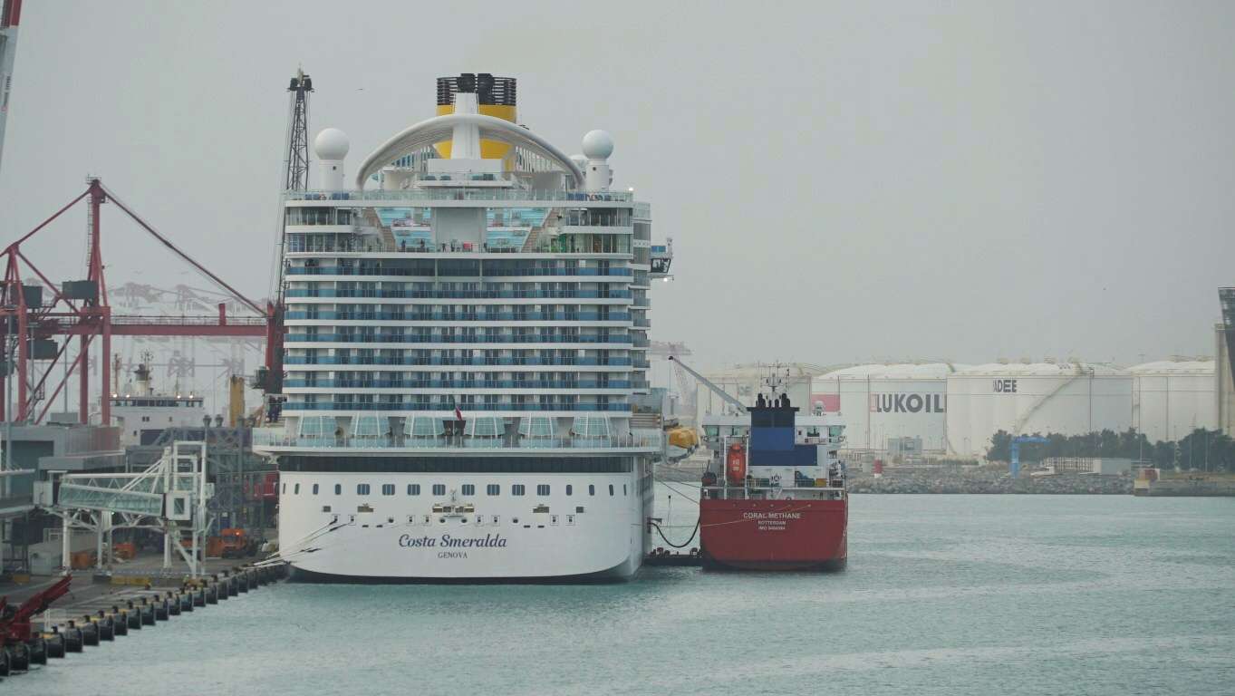 Costa Smeralda rifornimento lng