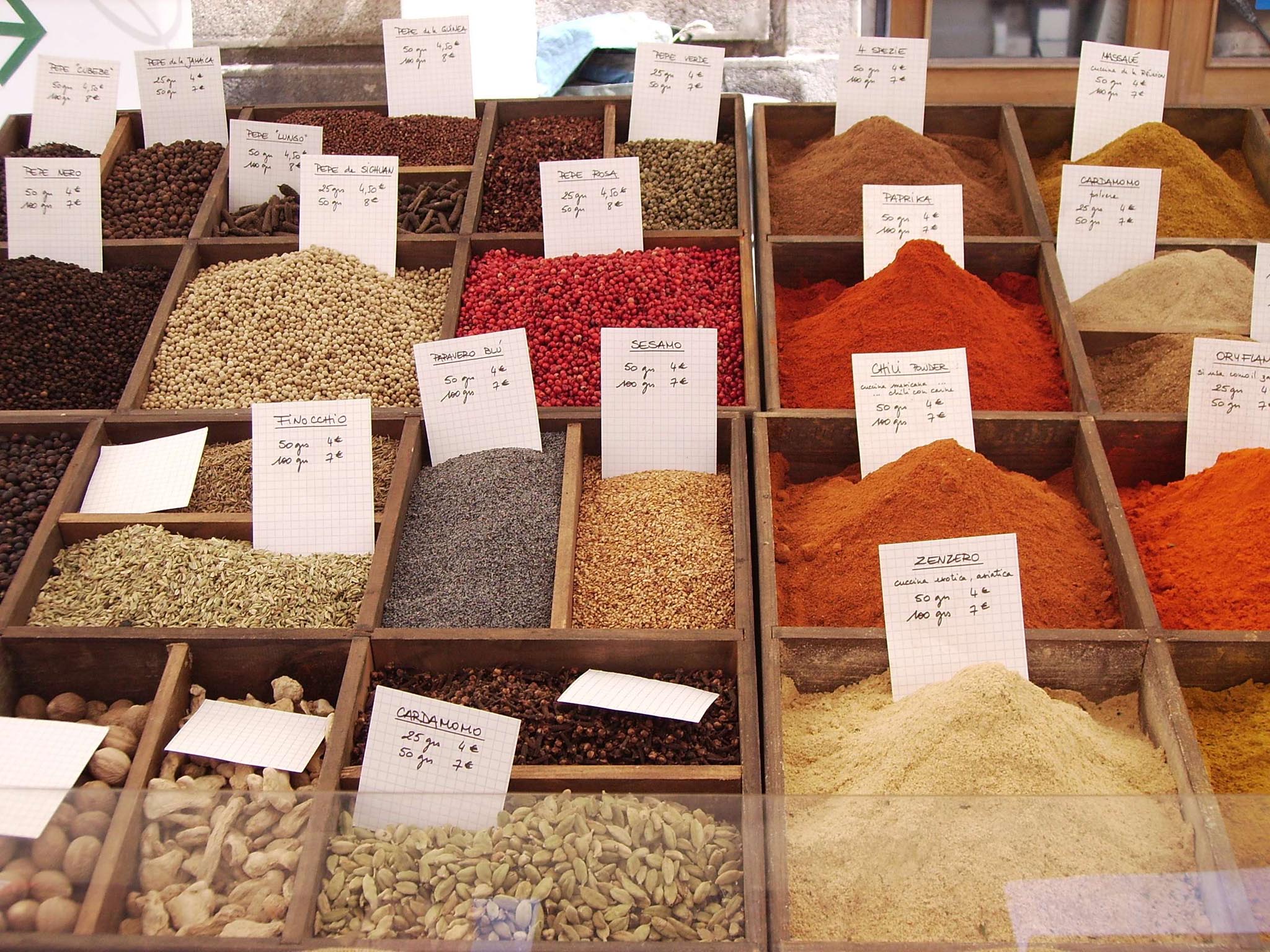 mercatino dei sapori e delle tradizioni