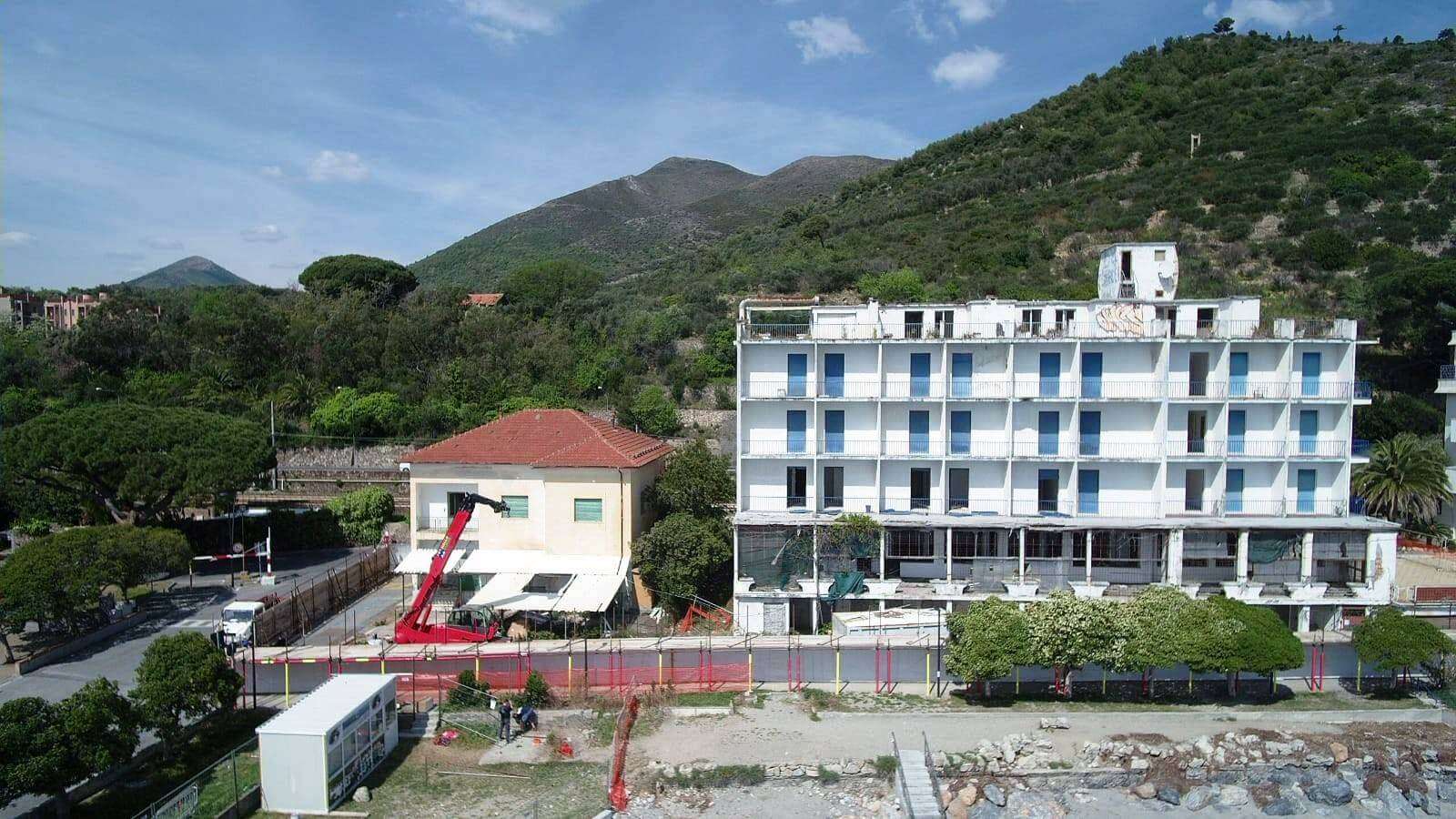 cantiere Torelli Ceriale