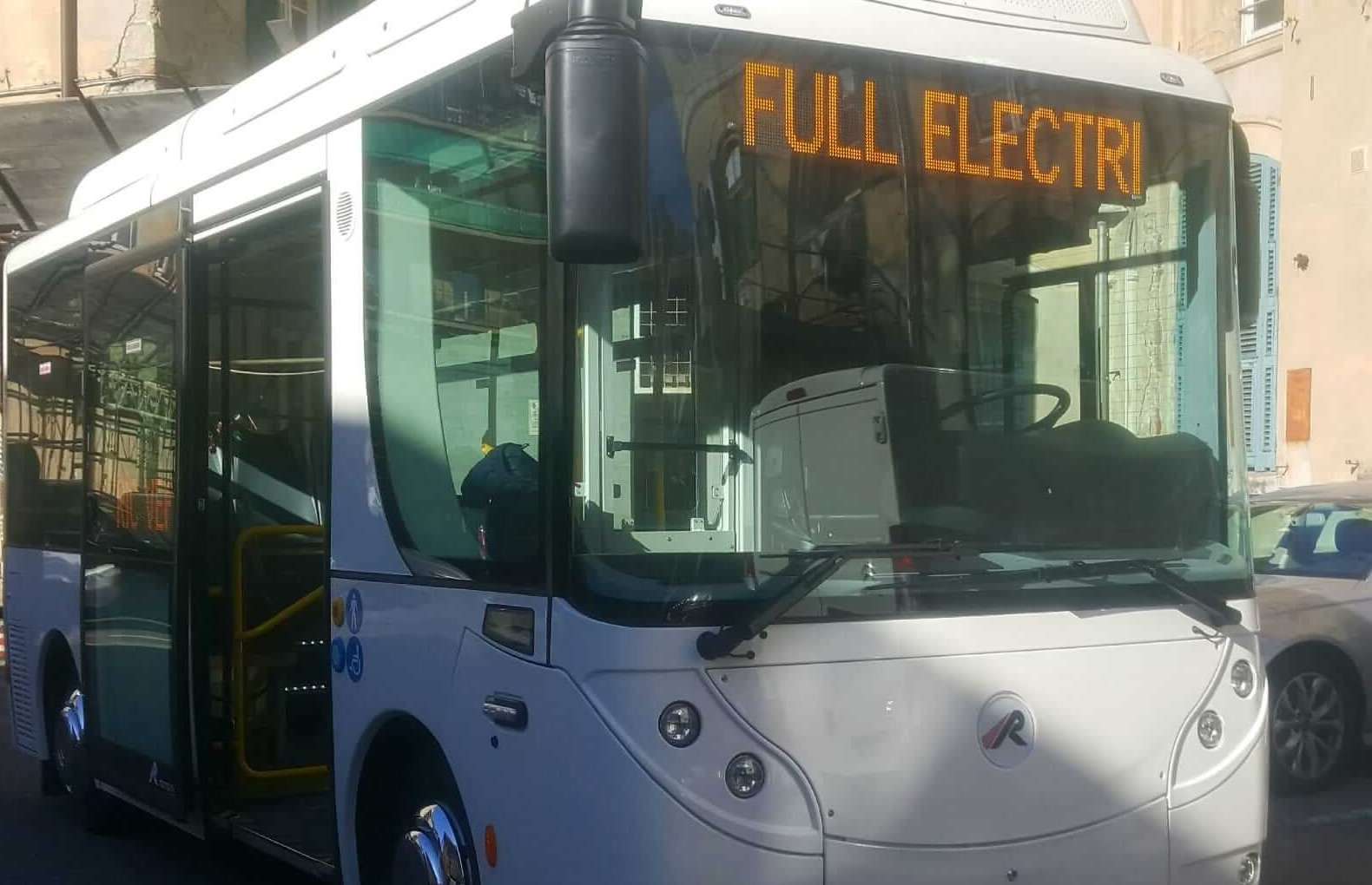 bus elettrico2