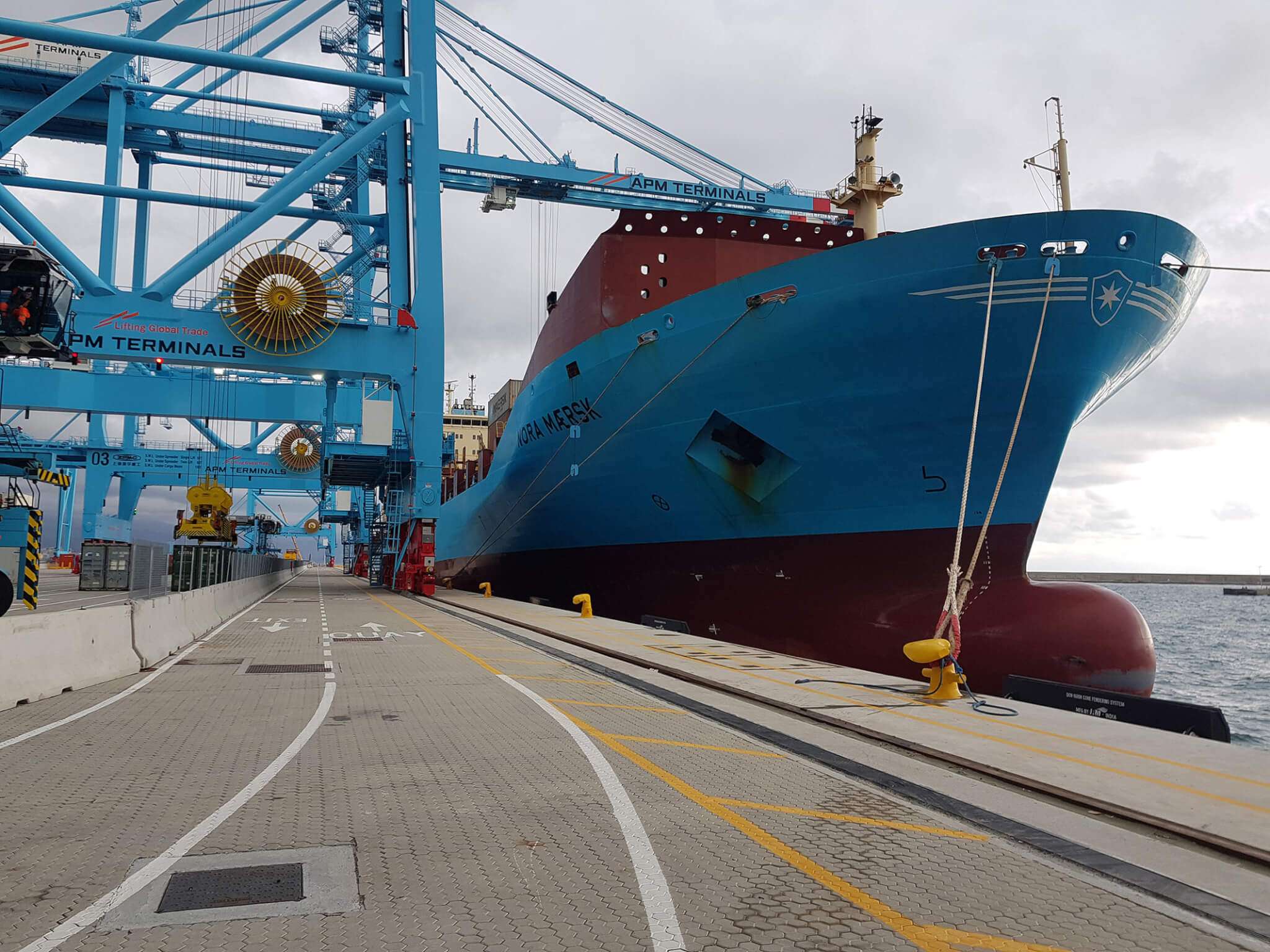Avvio nuovo servizio MMX_terminal container di Vado Gateway(1)