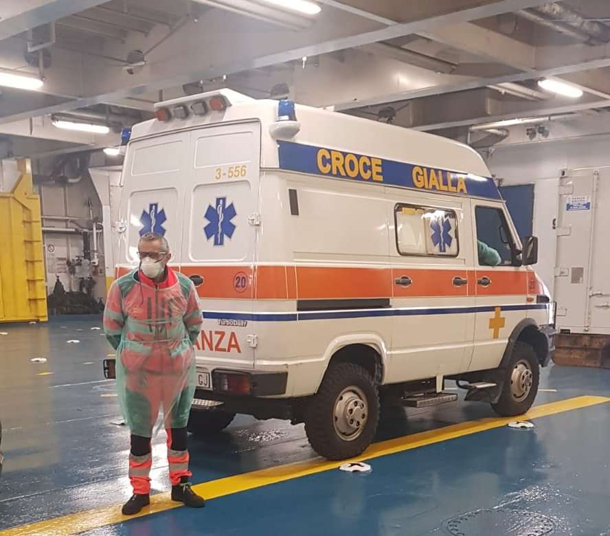 ambulanza nave gnv splendid coronavirus
