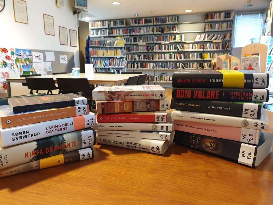 biblioteca, libri