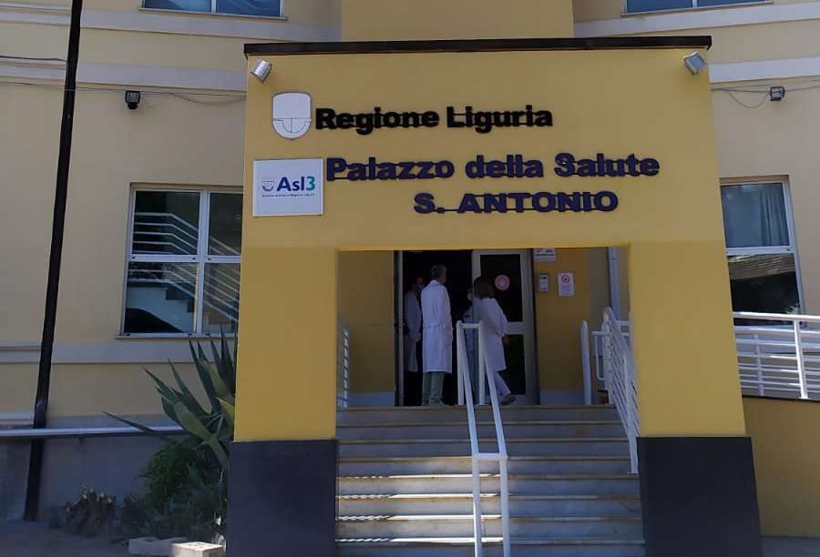 esterno_sedeAsl3Recco