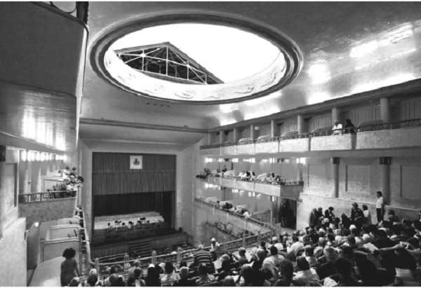 teatro civico la spezia piccola