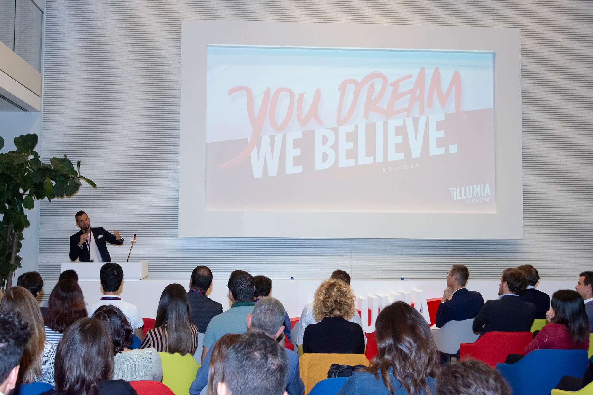 WE_DREAM_WE_BELIEVE_4