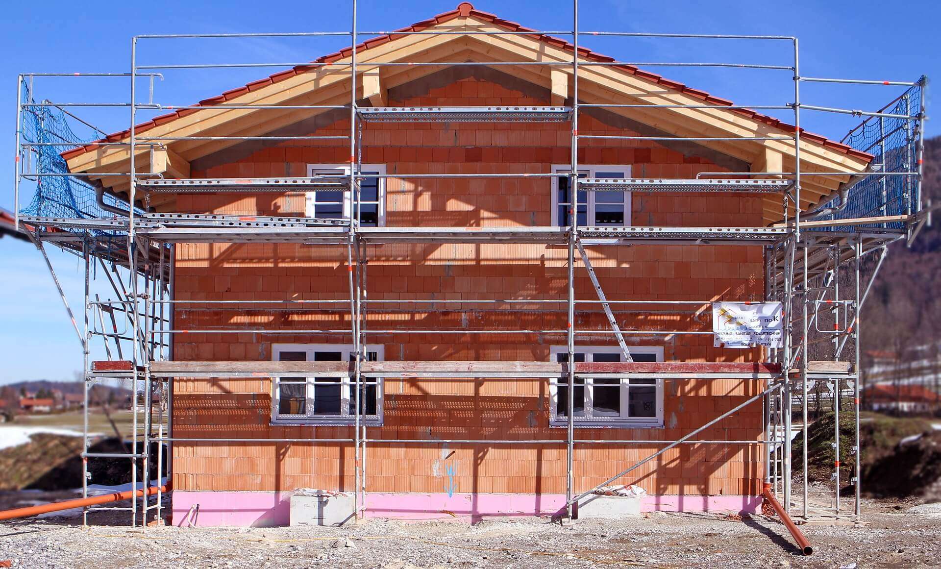 construction-work-670278_1920