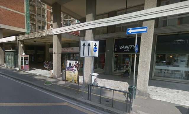 via veneto la spezia