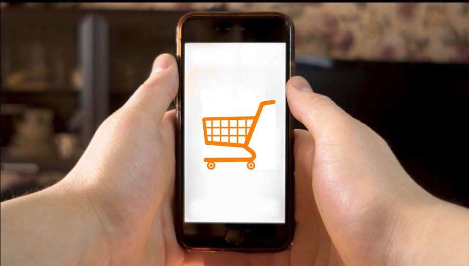 e-commerce commercio elettronico smartphone e-shop