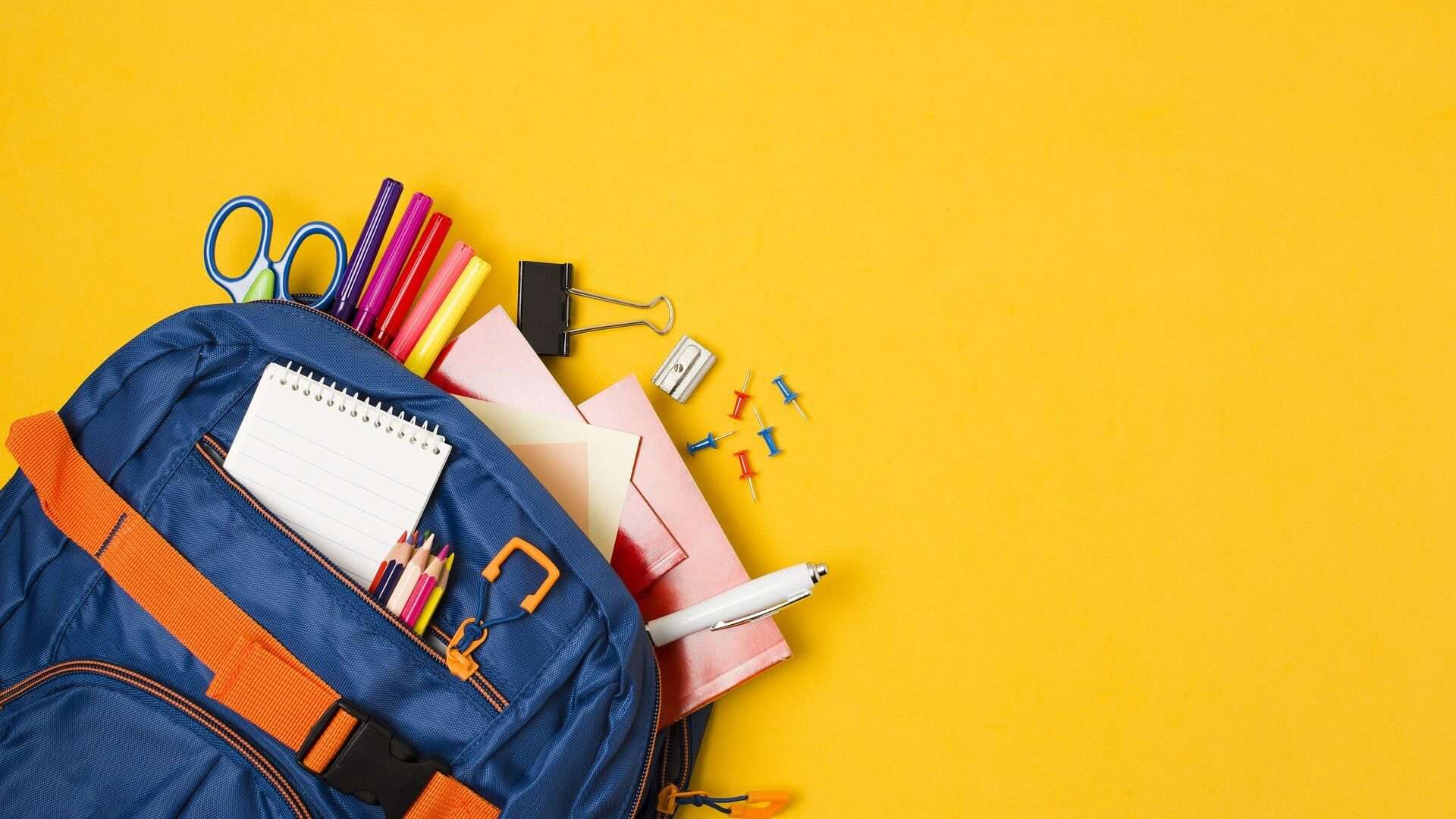 scuola materiale didattico zaino
