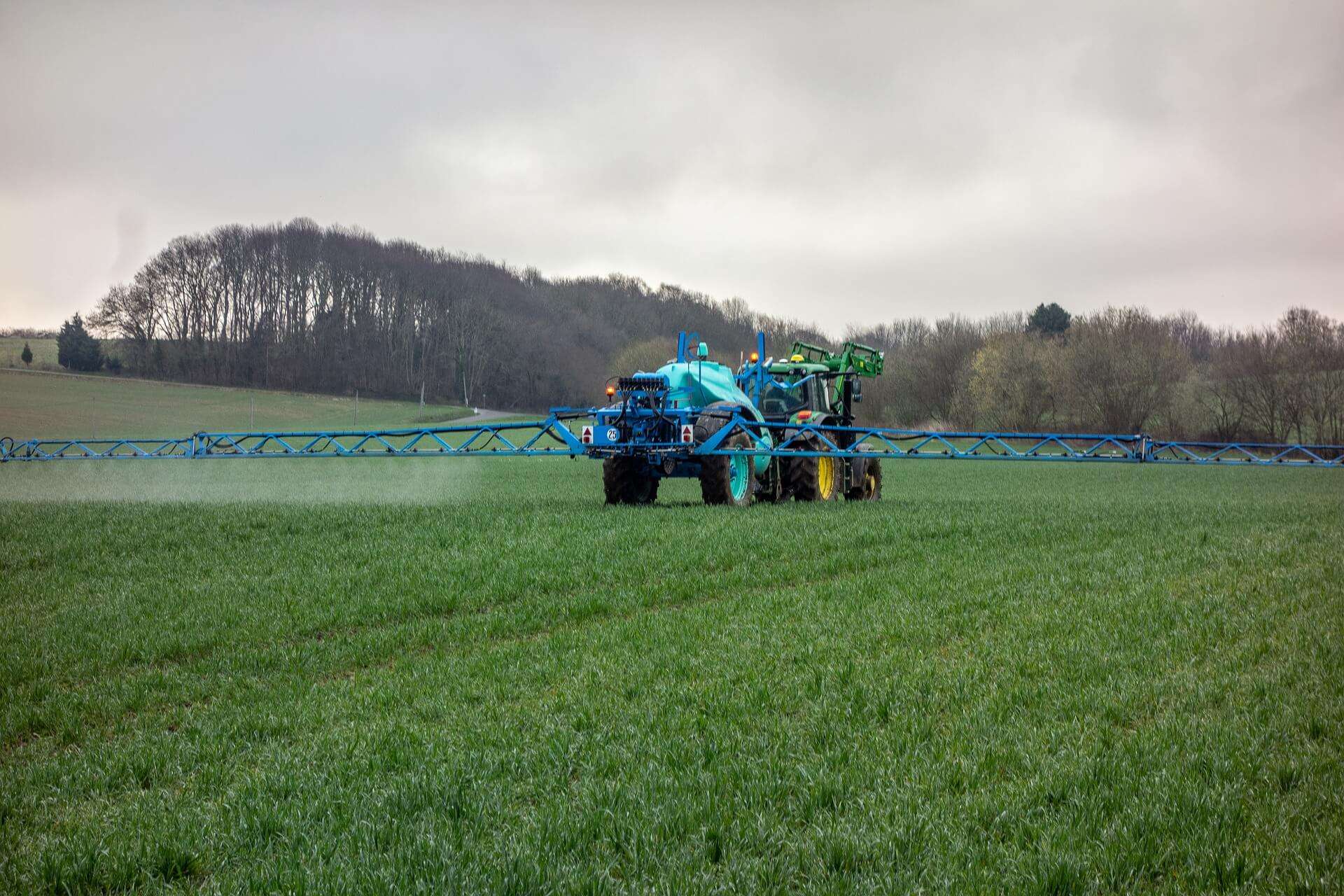 trattore, fertilizzante, agricoltura