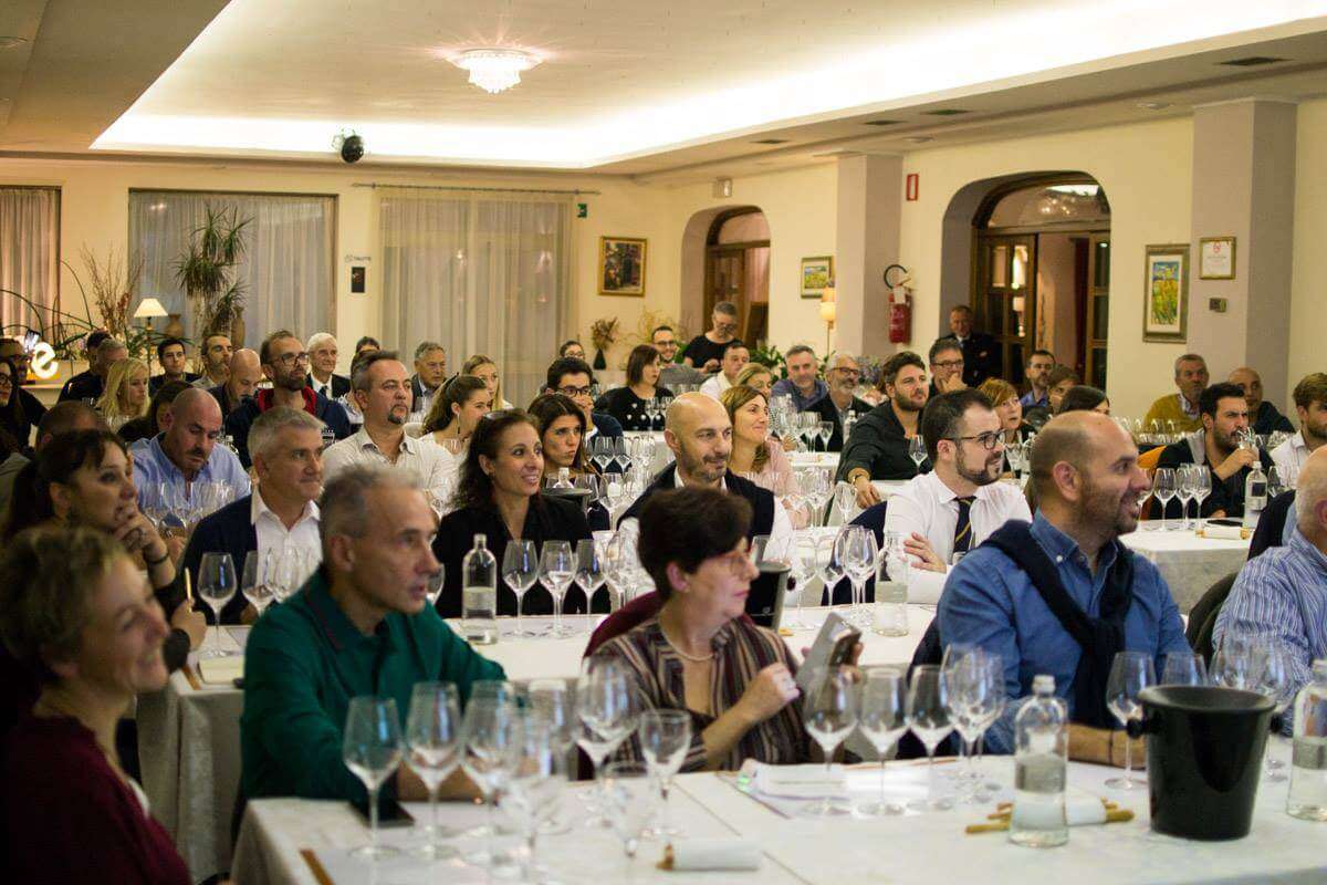 Corso Ais sommelier
