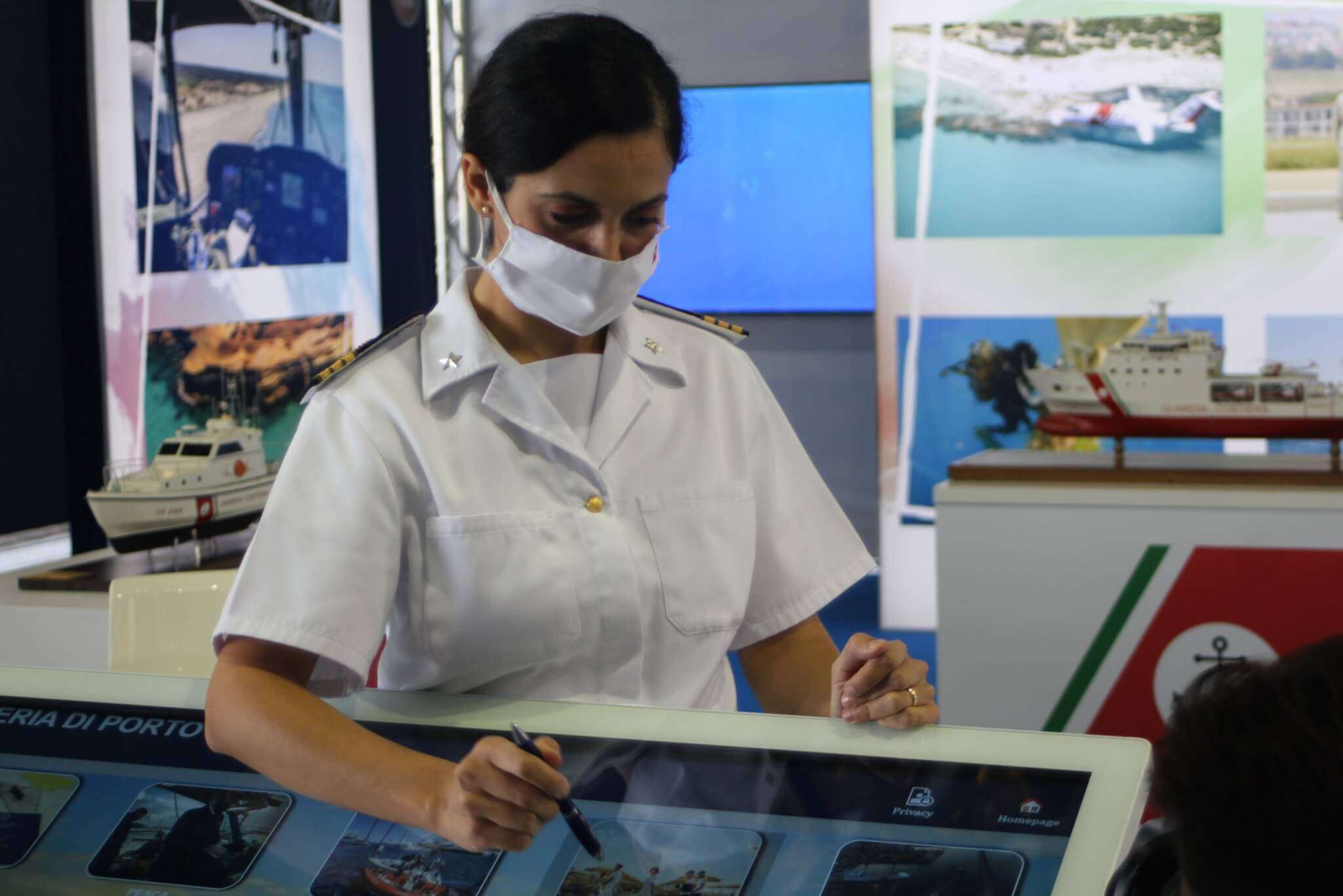 Guardia costiera al 60° Salone nautico_ (5)