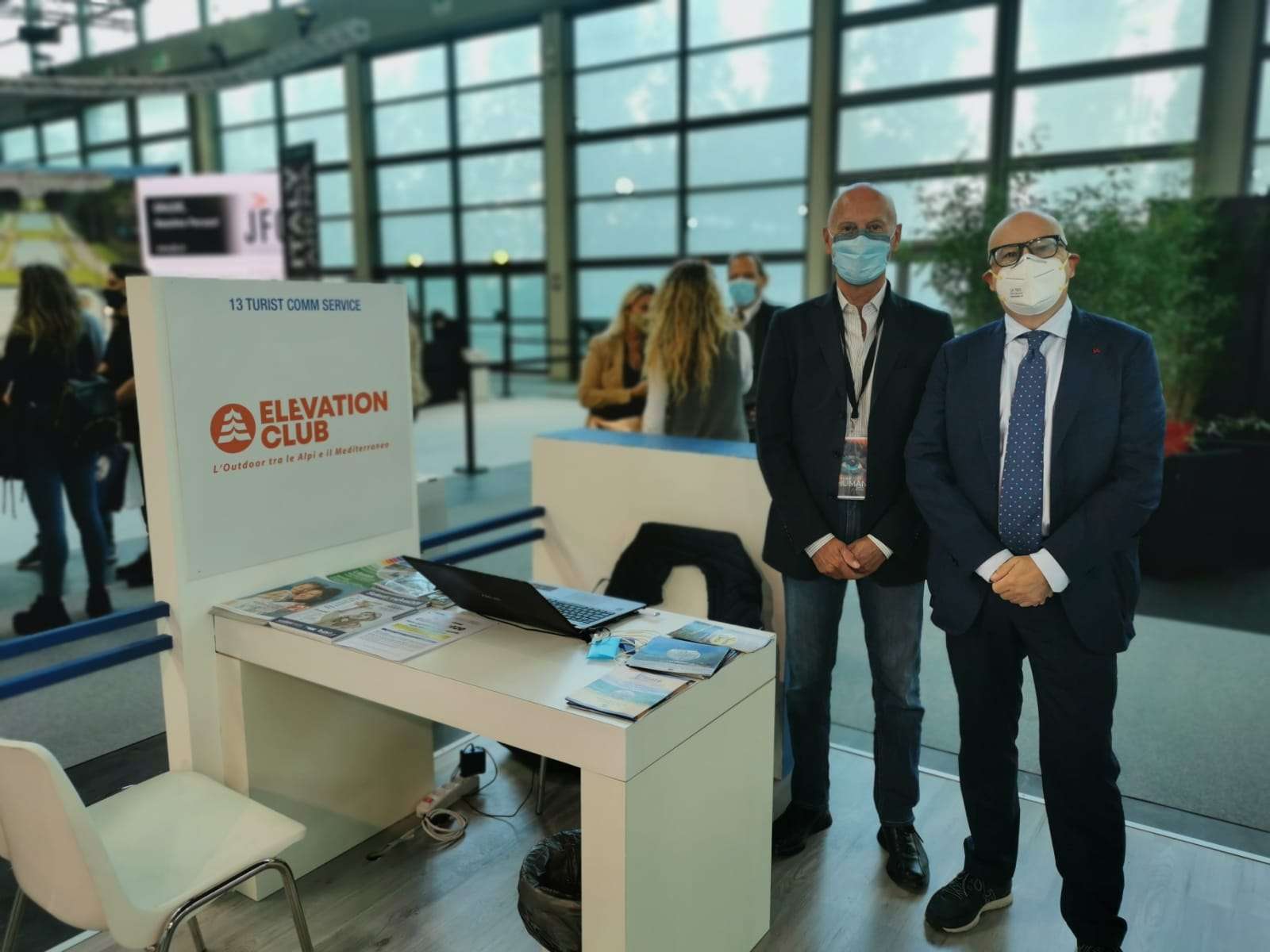 Ino Bonello con Pierpaolo Giampellegrini pres Agenzia in Liguria
