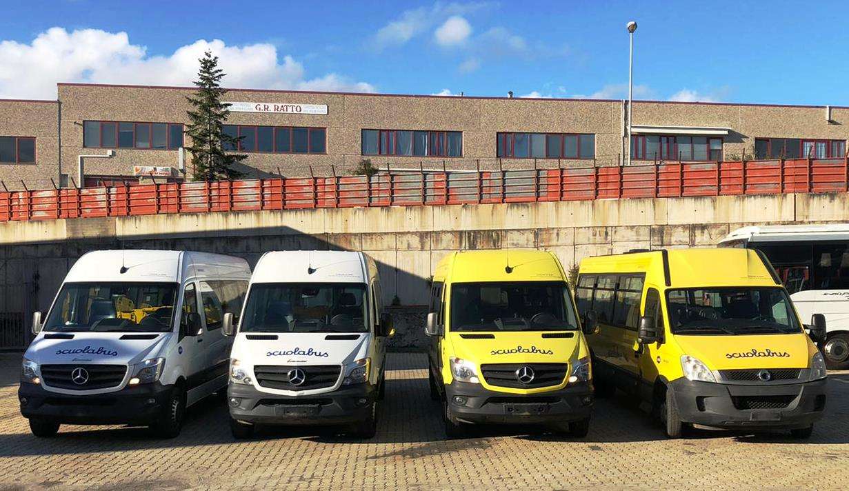 Nuovi mezzi scuolabus