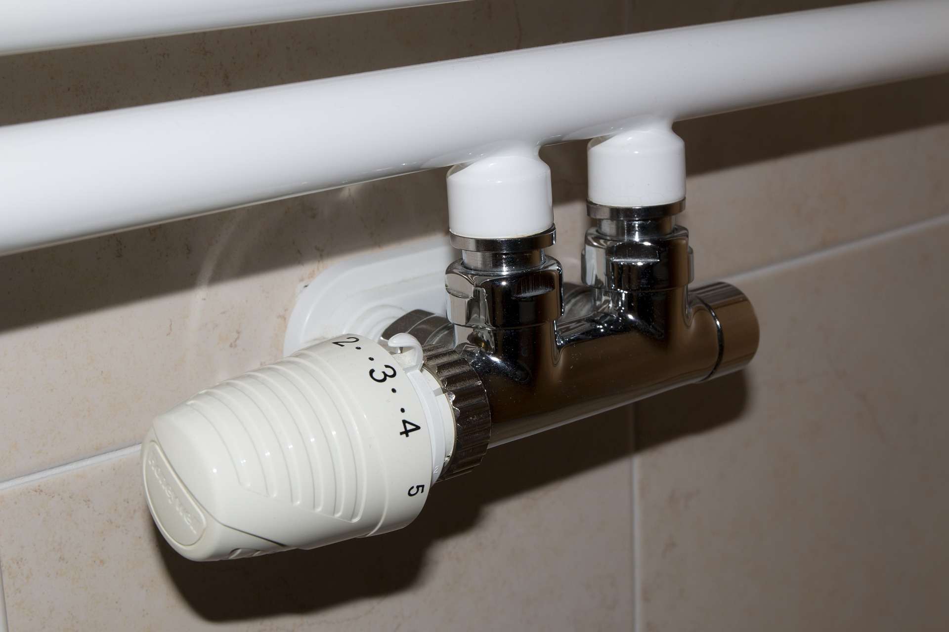 caloriferi termosifone riscaldamento