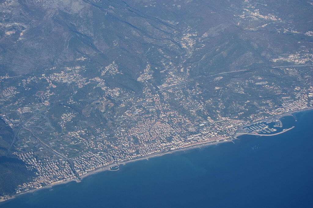 spiaggia loano borghetto