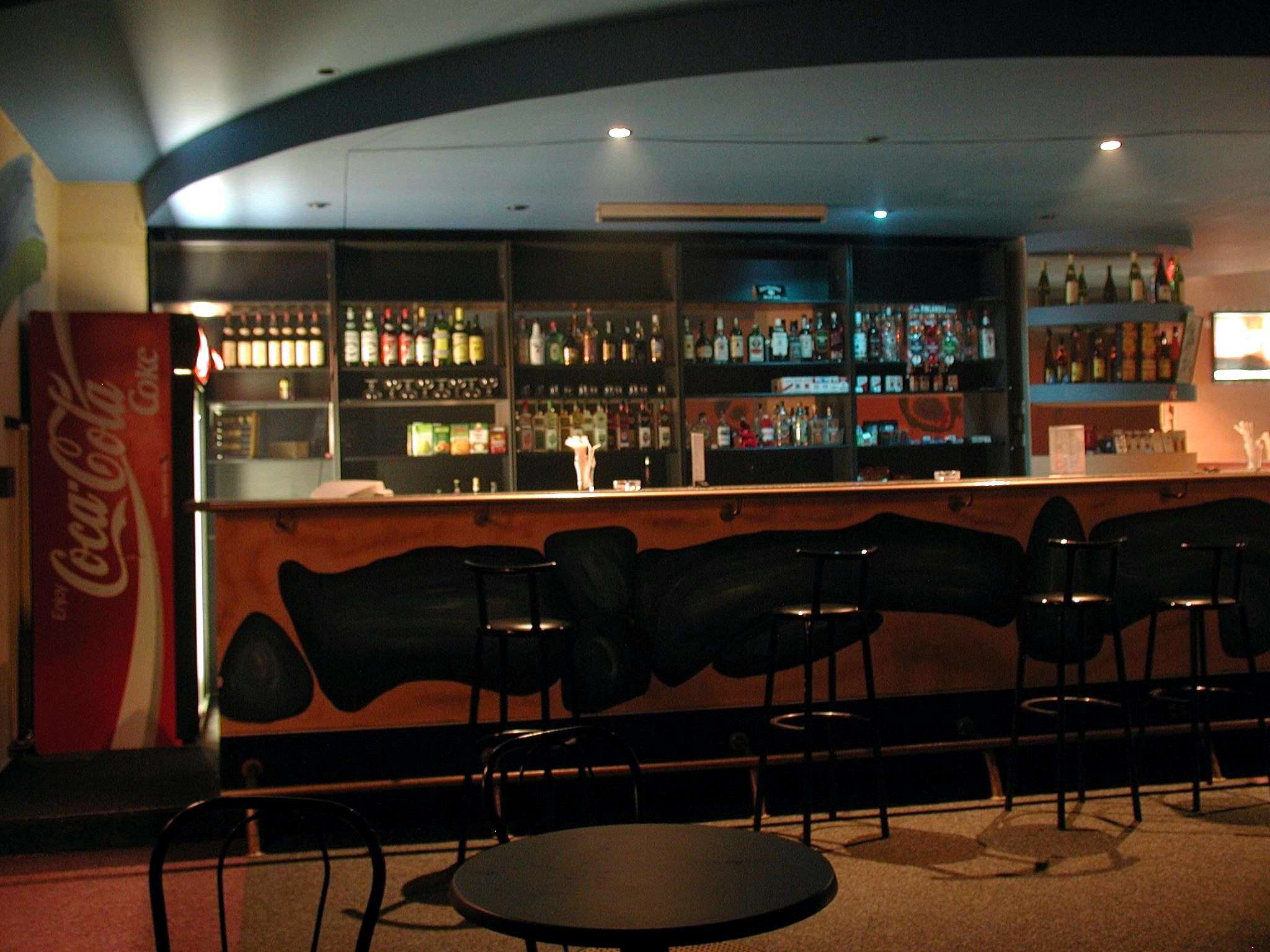 bar
