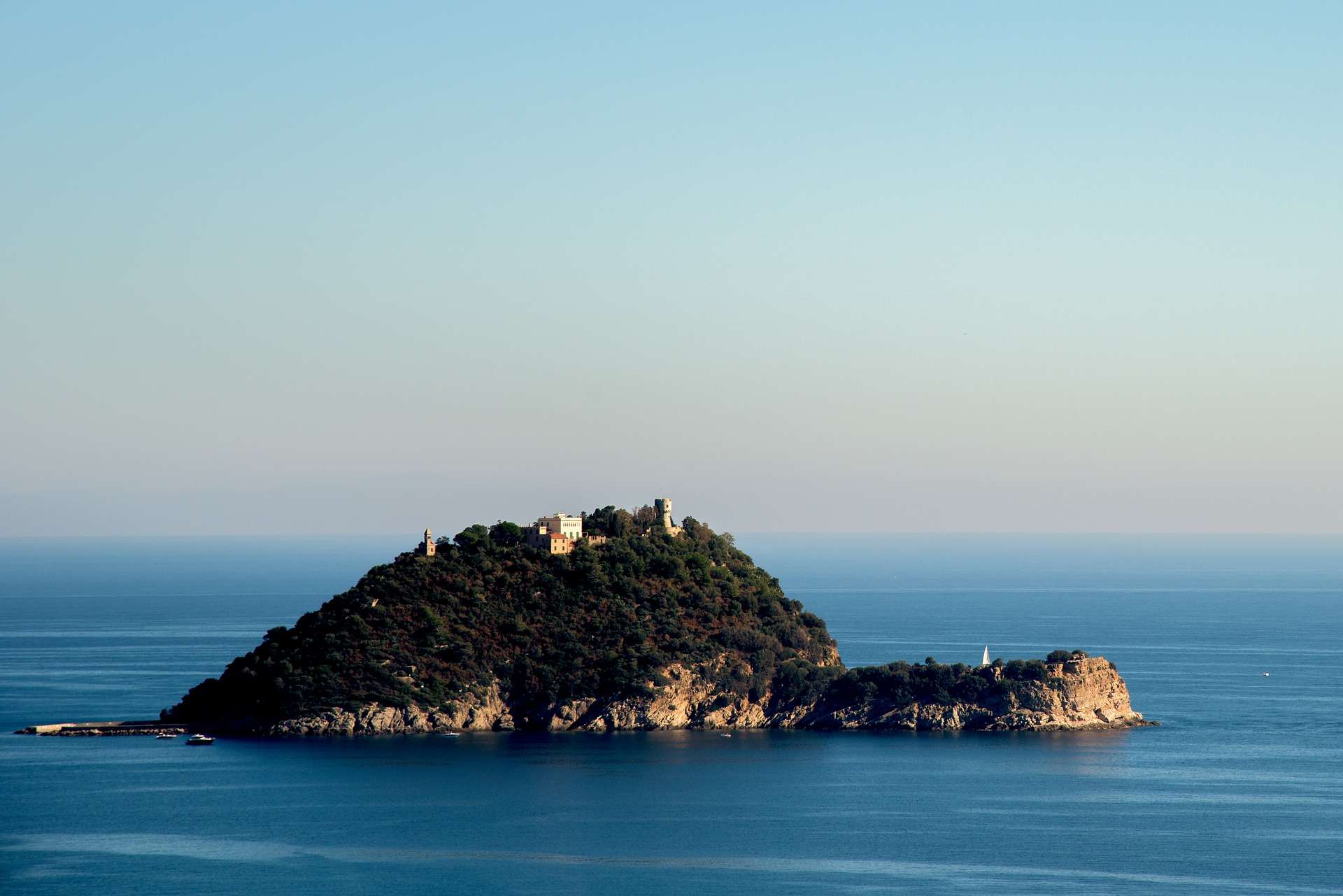 isola gallinara