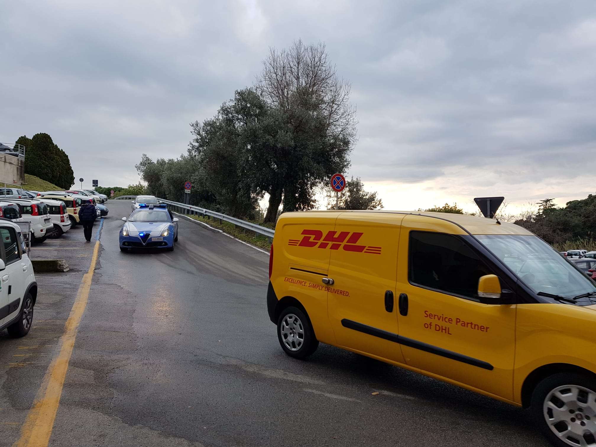 dhl corriere