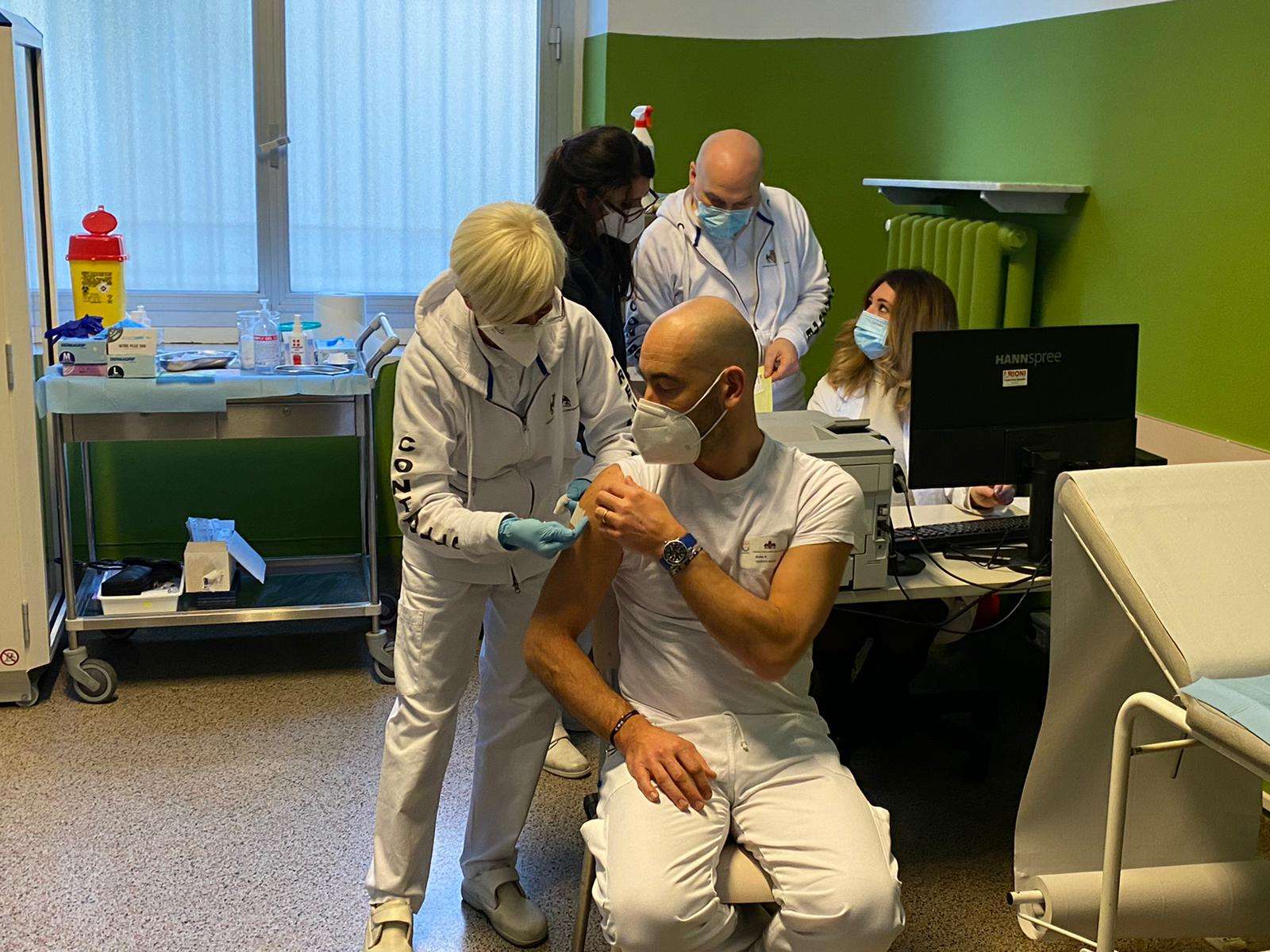 vaccinazioni, vaccini