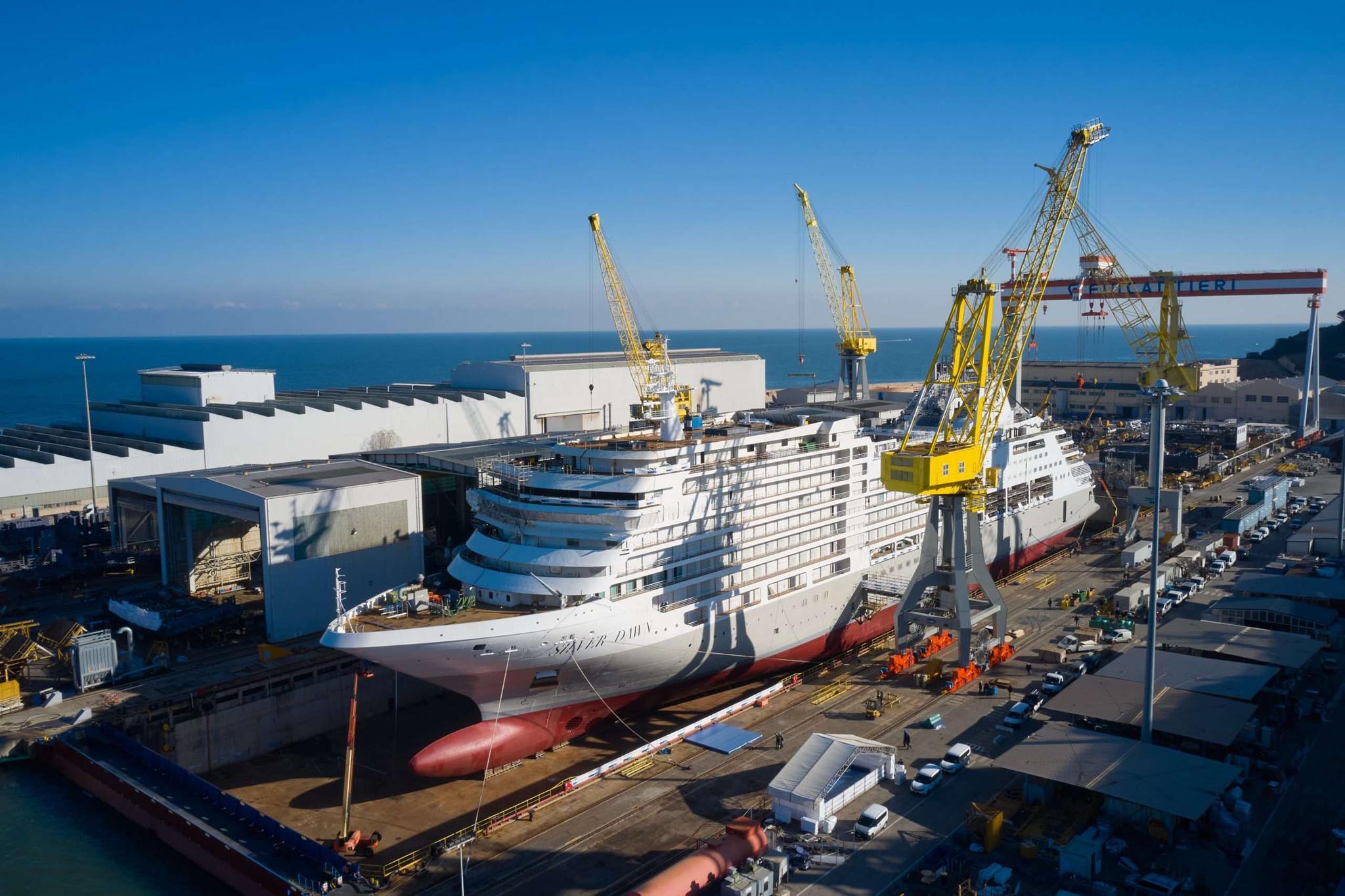 DroneSilverDawn crociera fincantieri silver cruises