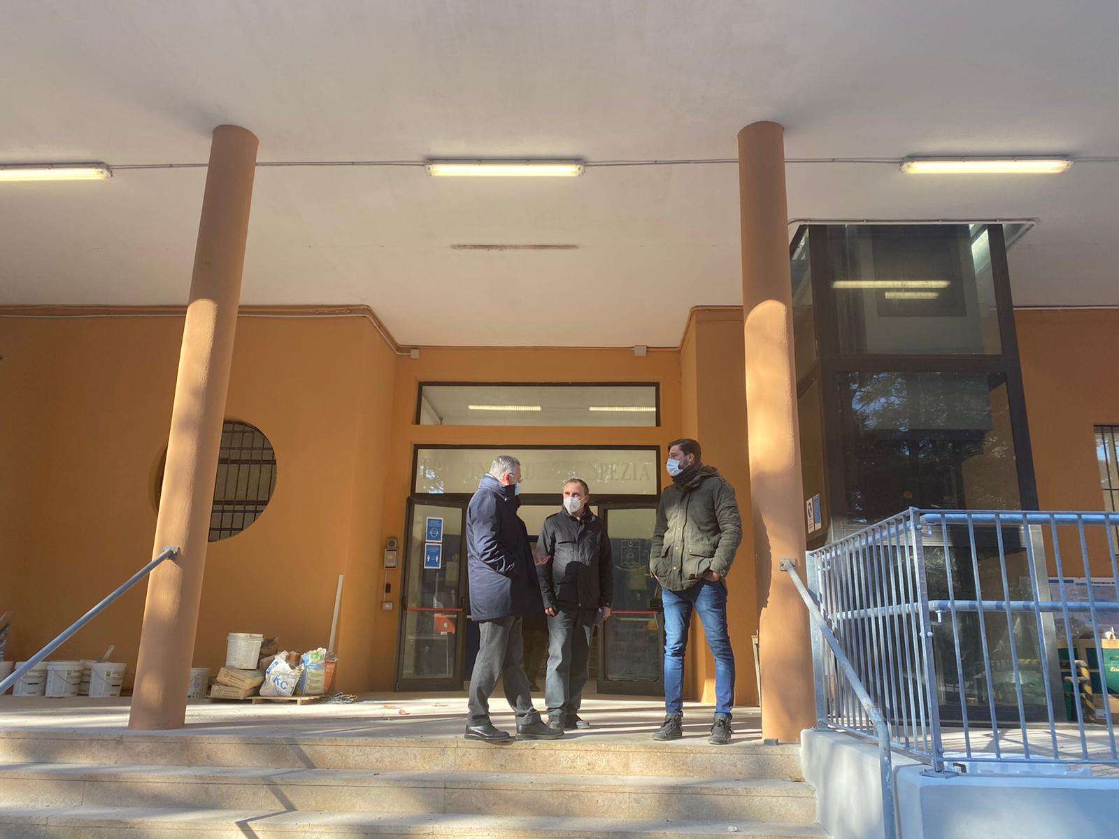 la spezia caserma