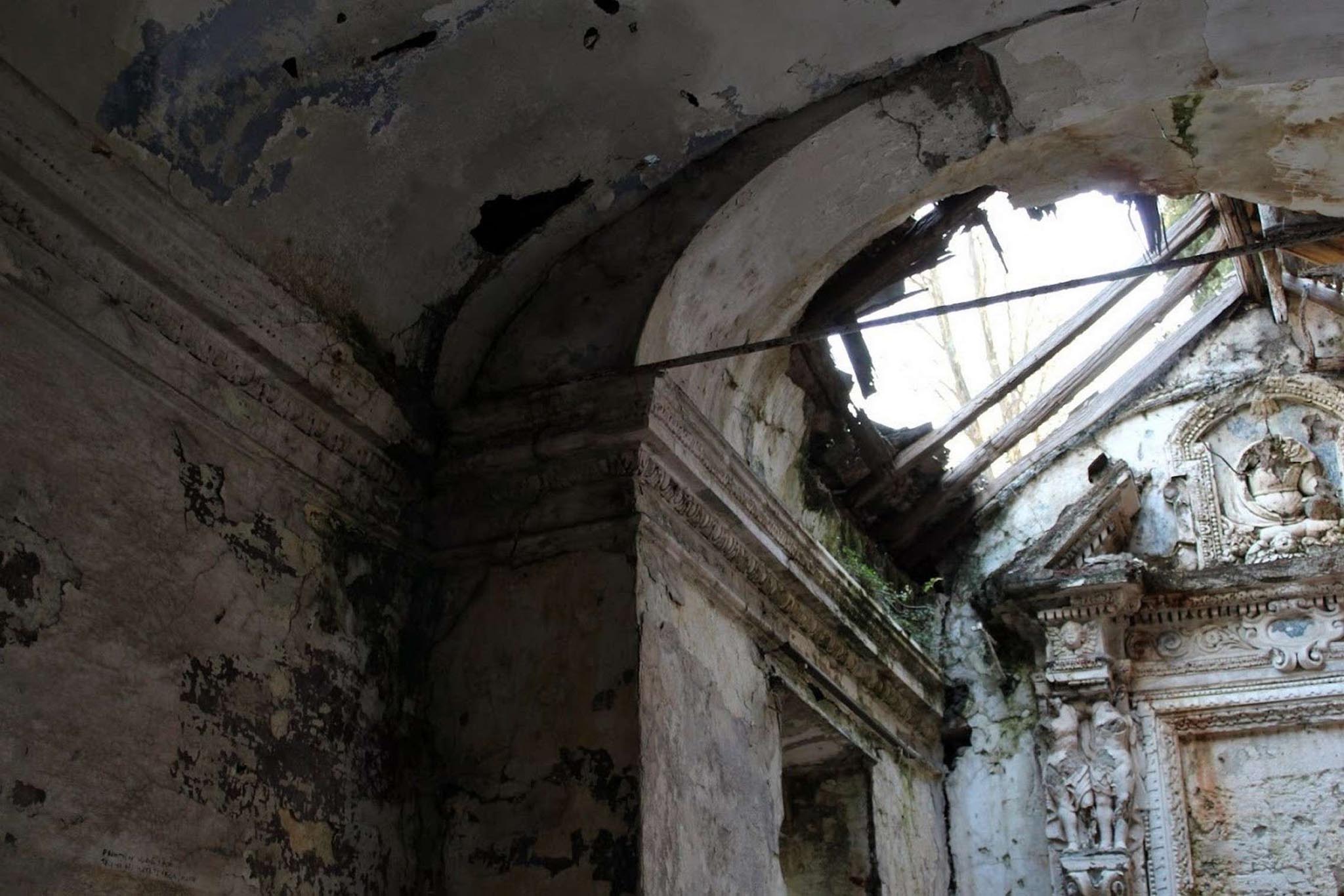 Oratorio di San Rocco sull’acquedotto storico di Genova (C) FAI