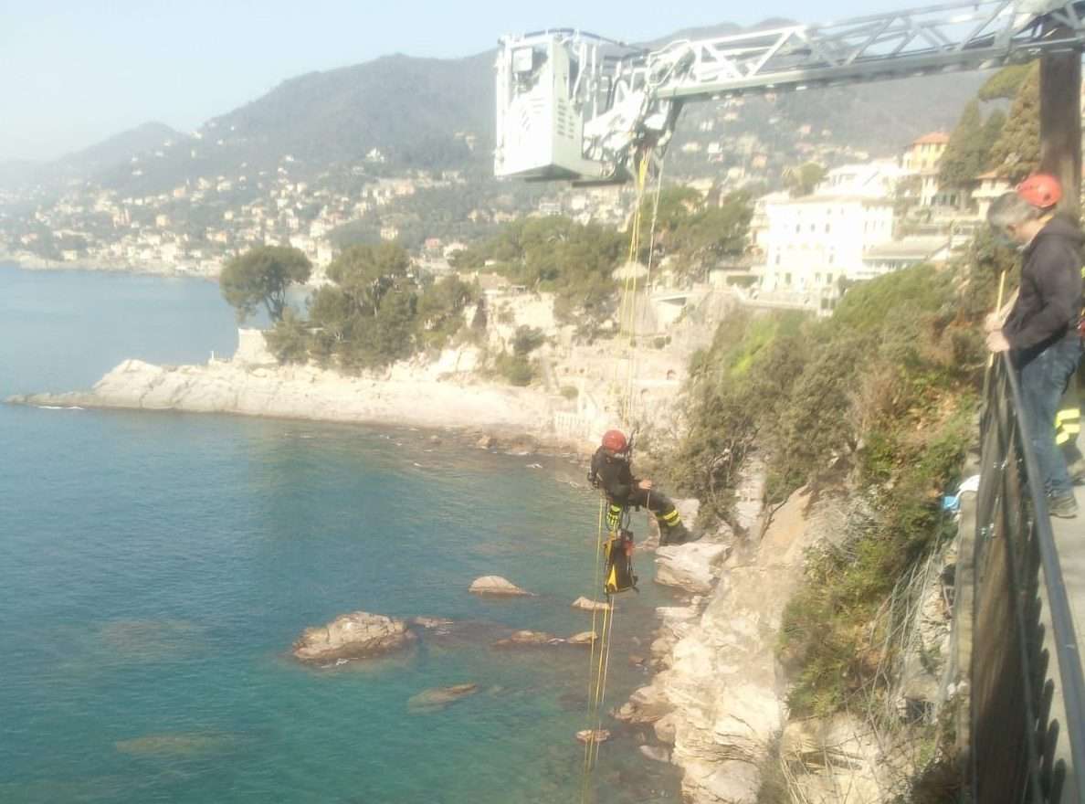 crollo cimitero di camogli, frana