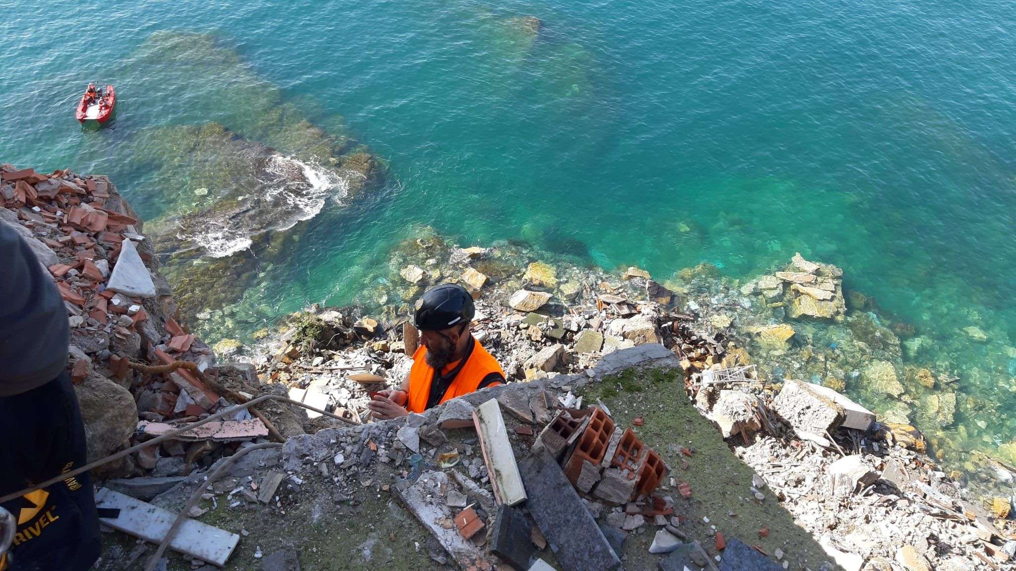 crollo cimitero di camogli, frana