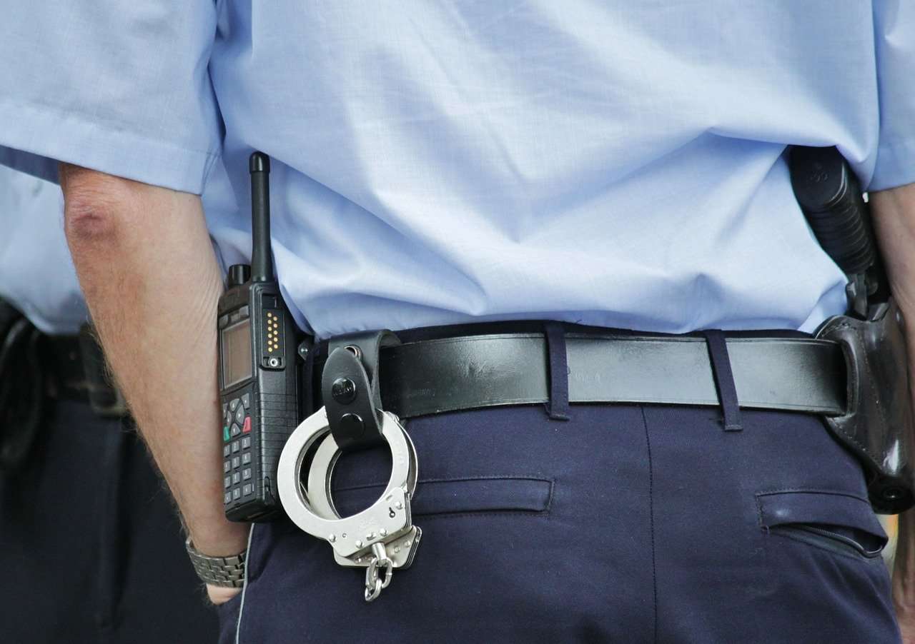 polizia vigile poliziotto vigili