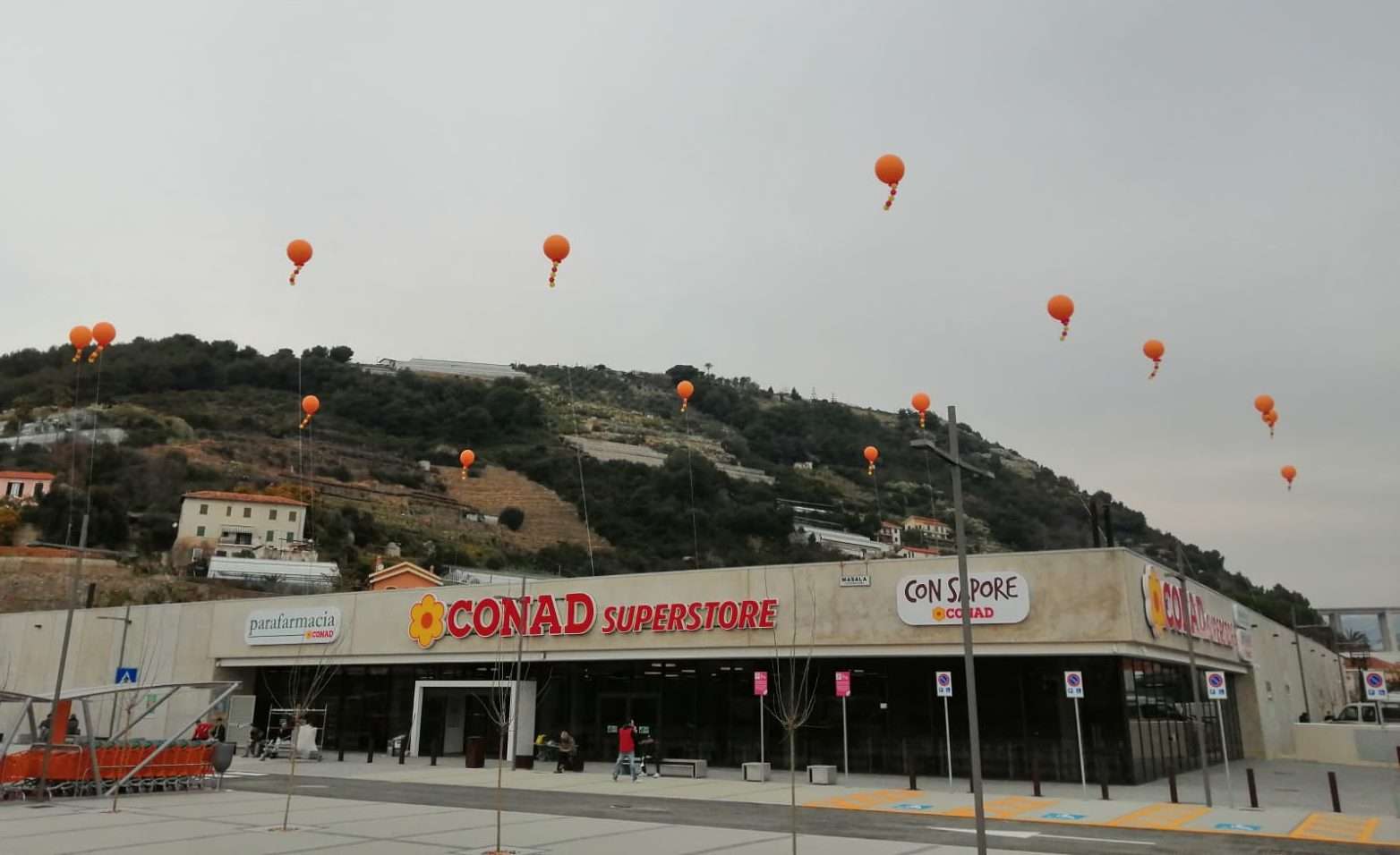 Vallecrosia conad