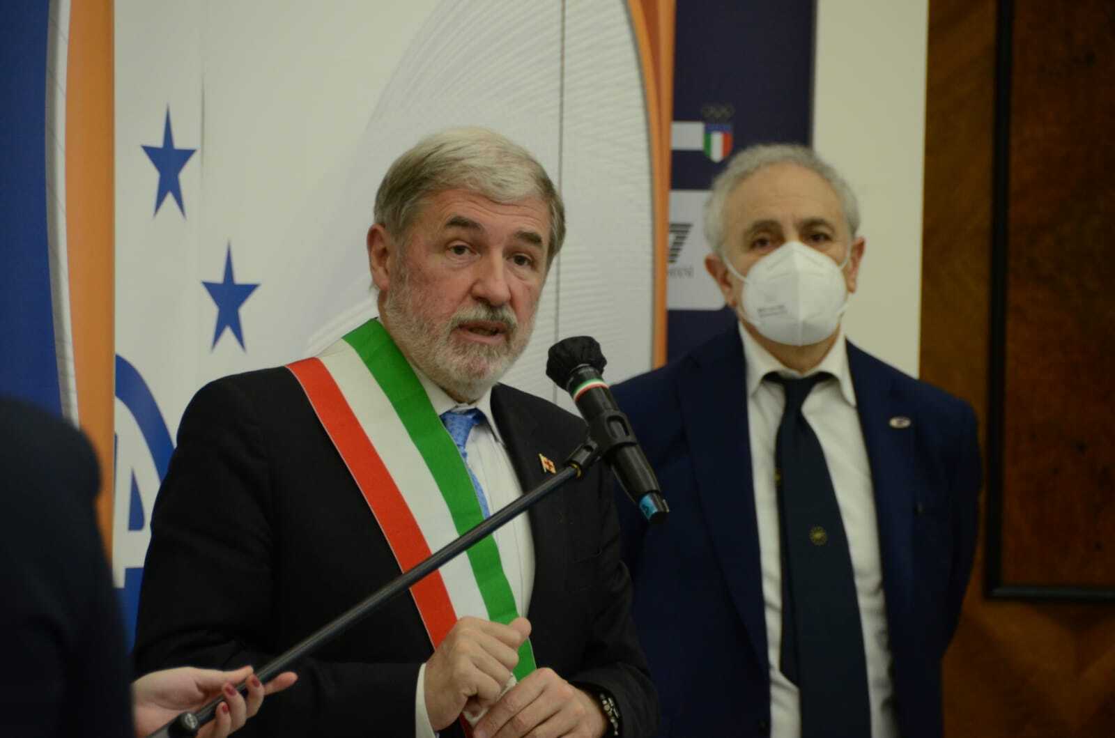 marco bucci genova sport