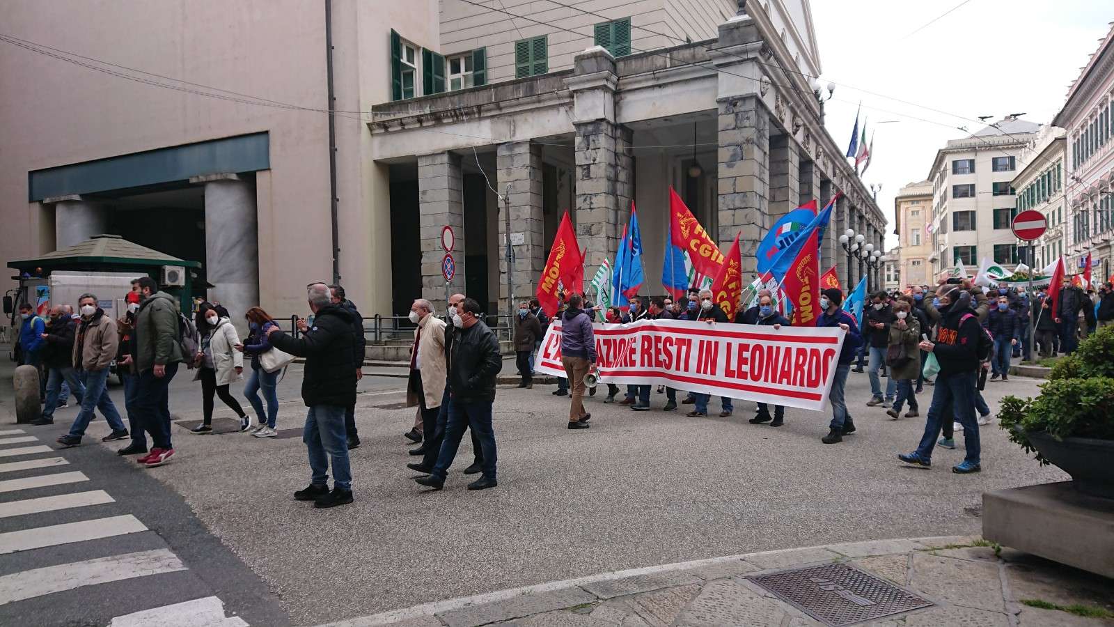 leonardo manifestazione sciopero lavoro