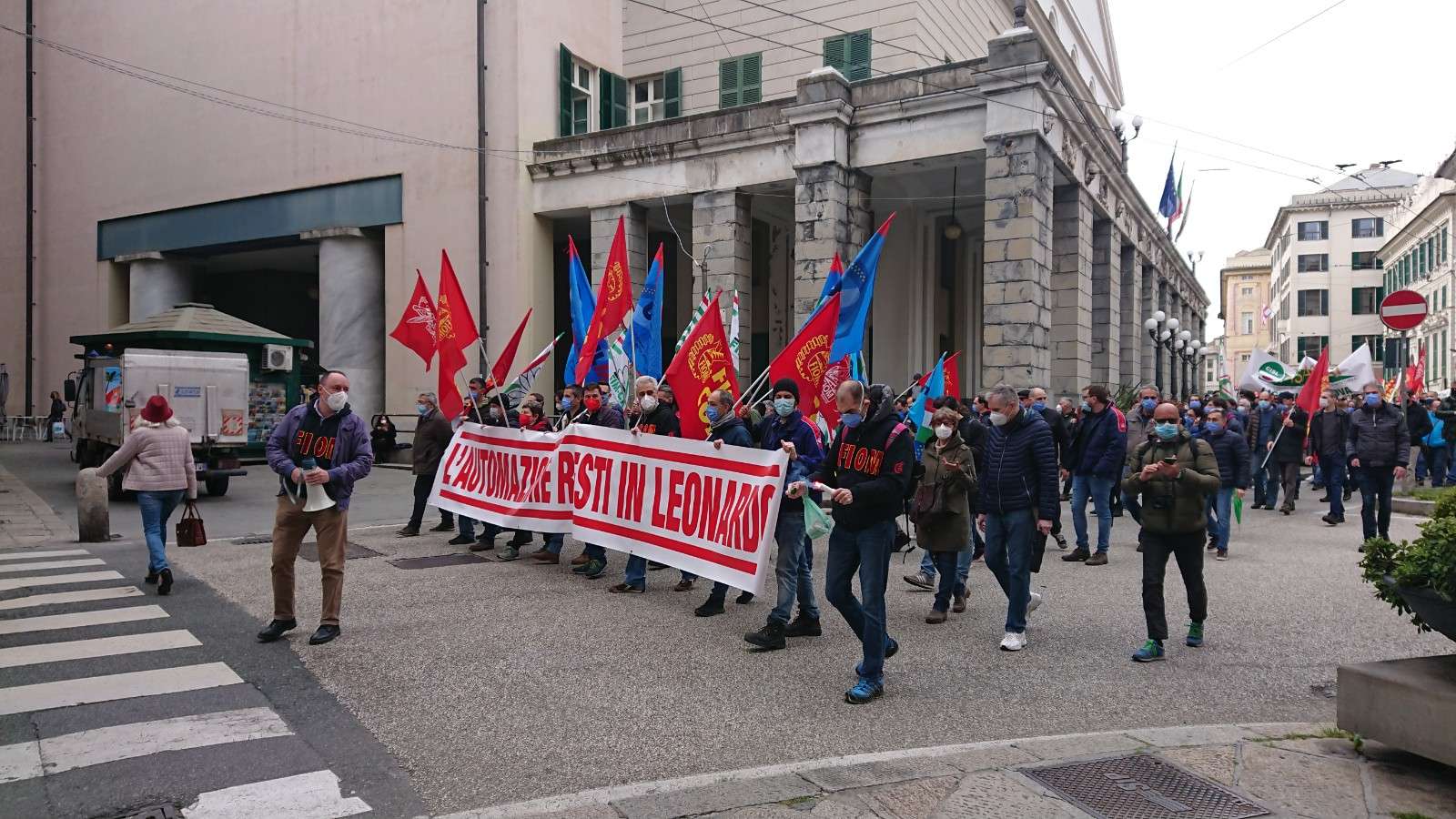 leonardo manifestazione sciopero lavoro