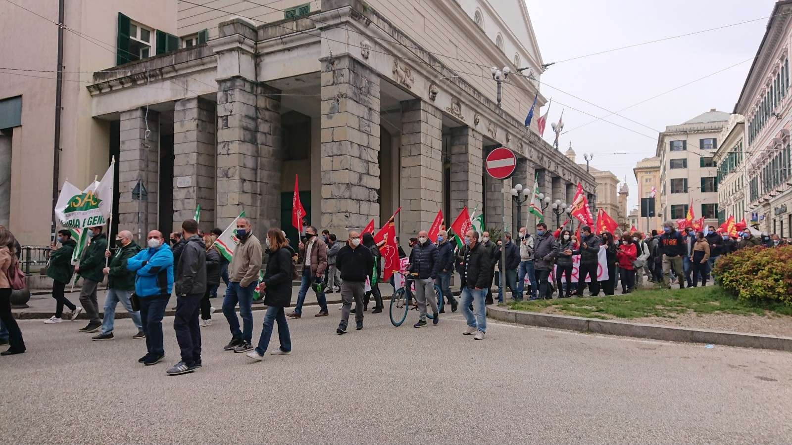 leonardo manifestazione sciopero lavoro