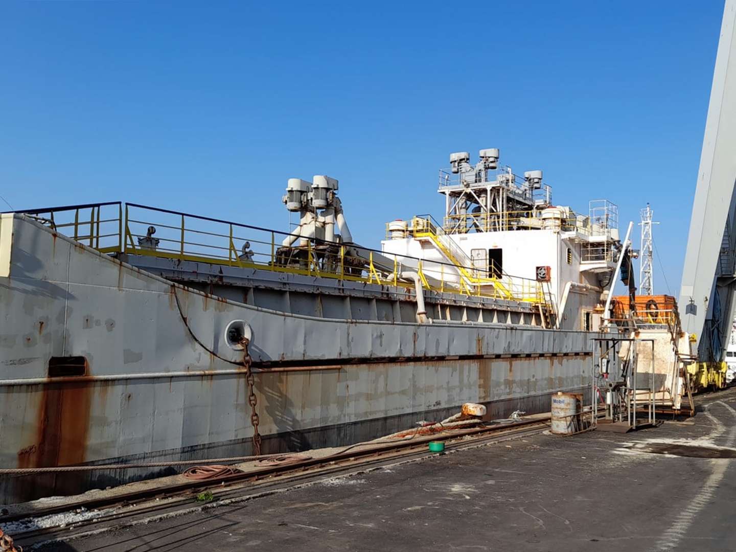 Ship recycling