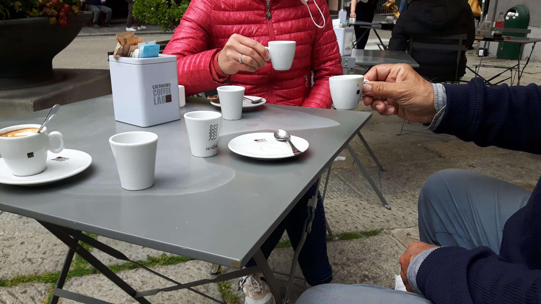 caffè, tavolini, dehors, bar