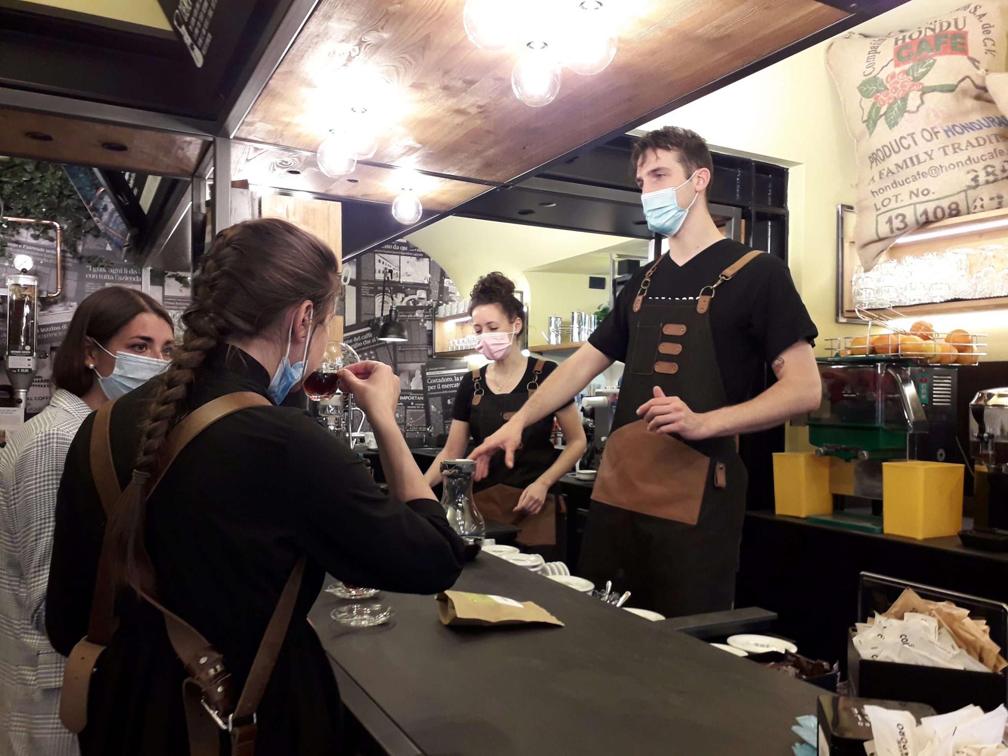 costadoro social coffee, bar, barista