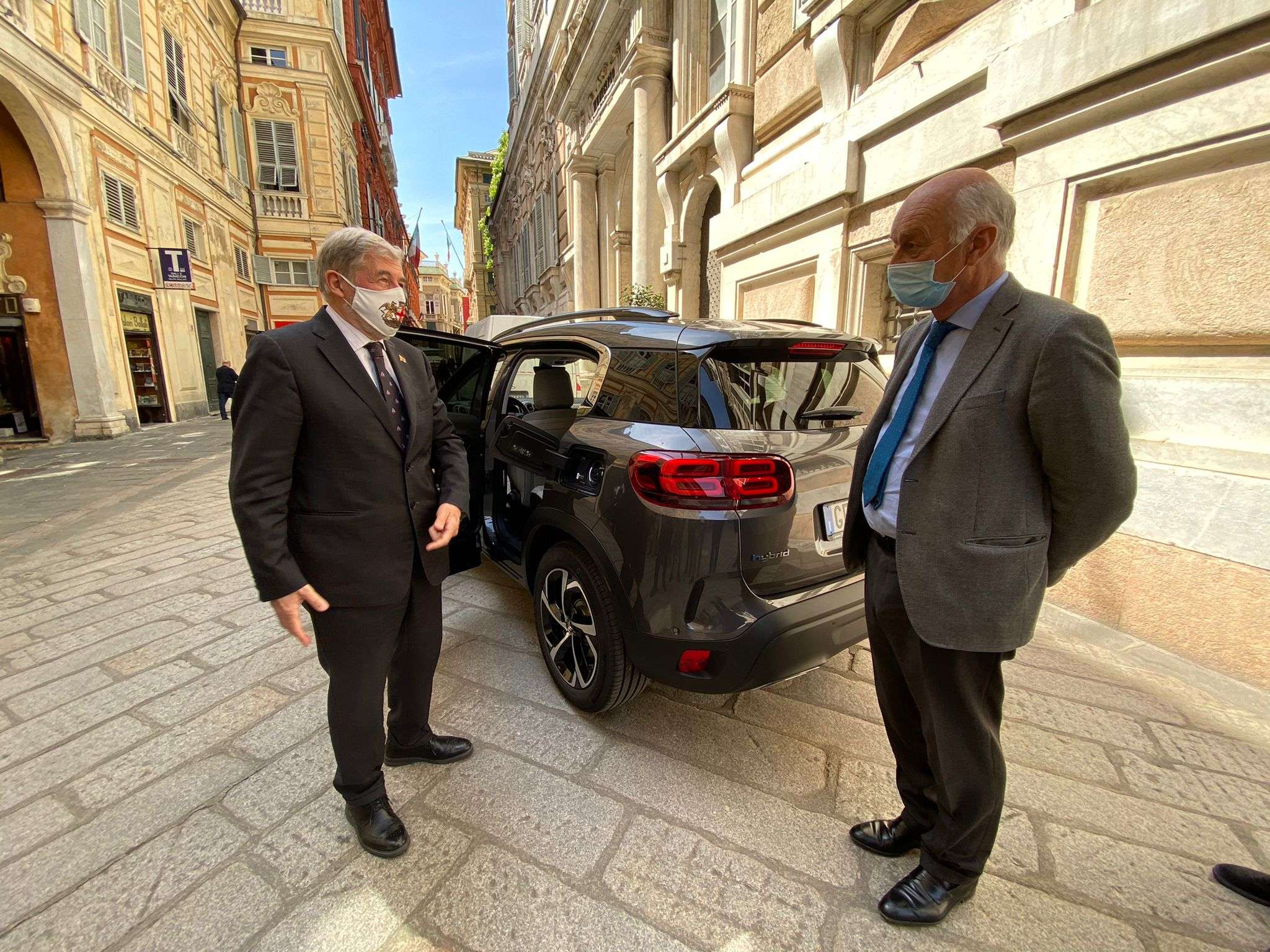 CONSEGNA_auto_1 elettrica