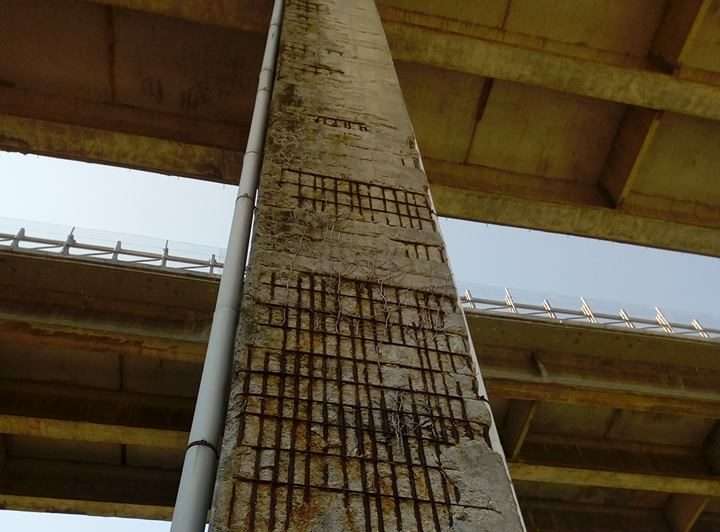 pilone 2 a12 autostrade viadotto valle ragone