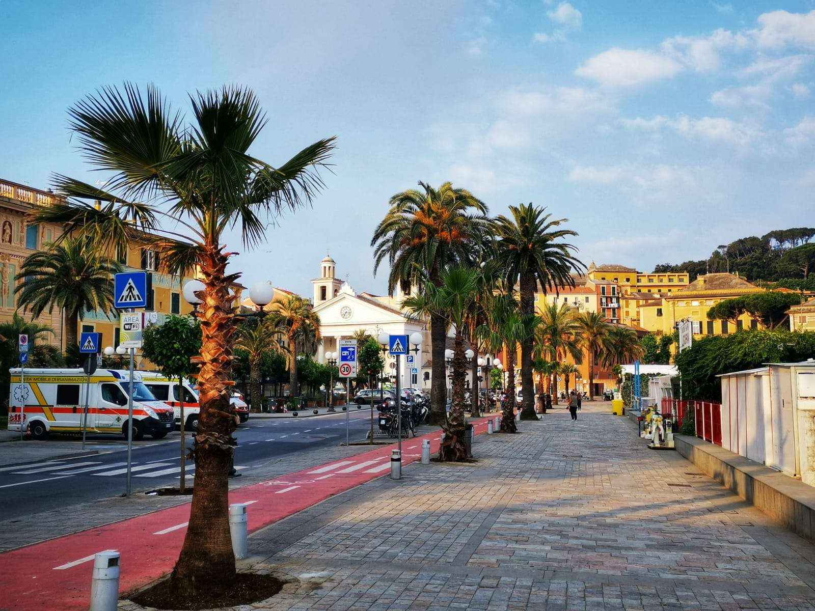 14.6.21 piantumazioni lungomare