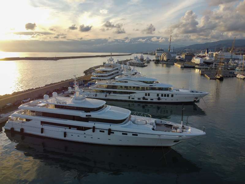 Genova, cantieri amico